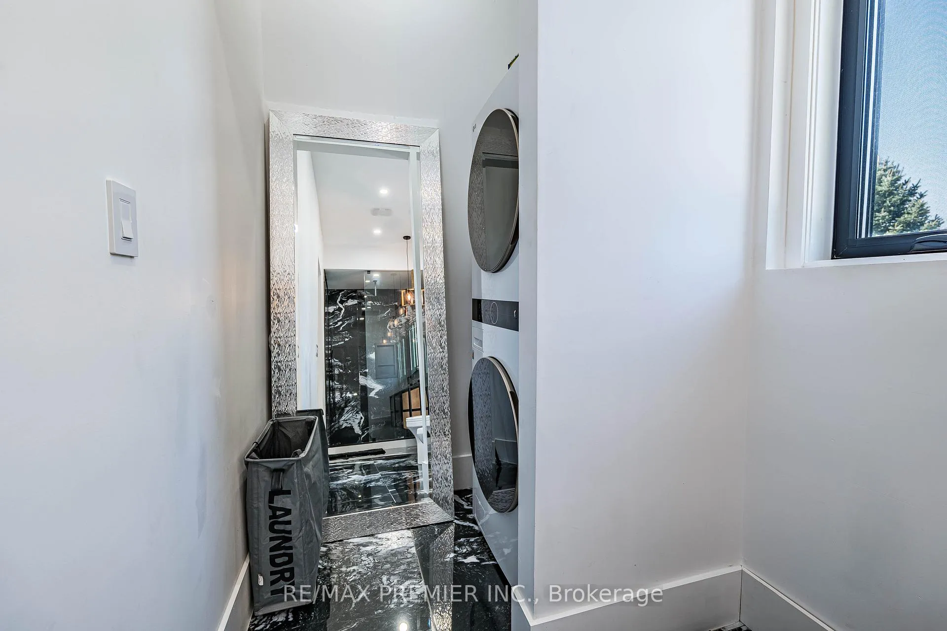 Photo 47 of 24 Gosling Road, Vaughan, Maple — HOMEH
