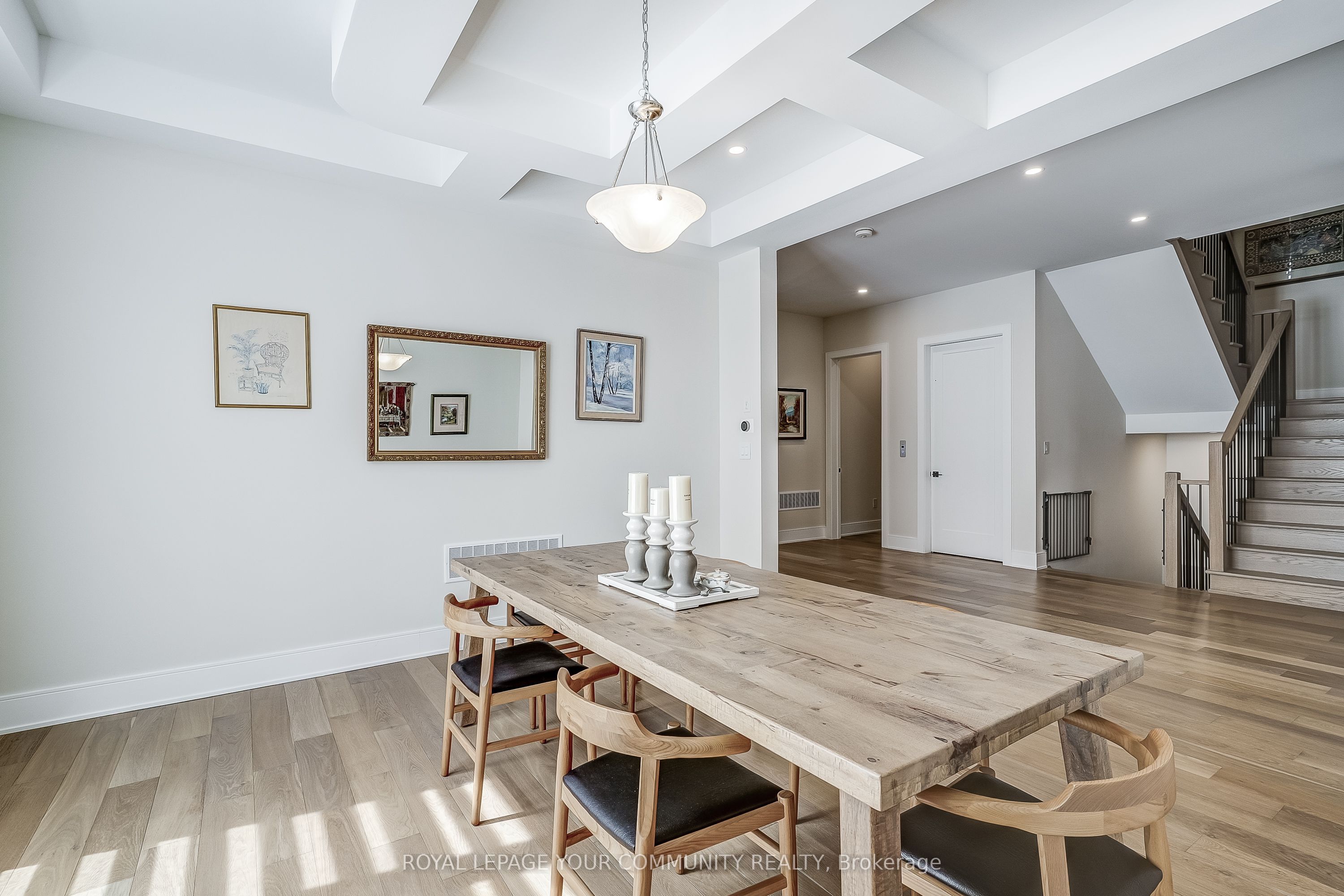 Photo 18 of 176 Farrell Road, Vaughan, Patterson — HOMEH