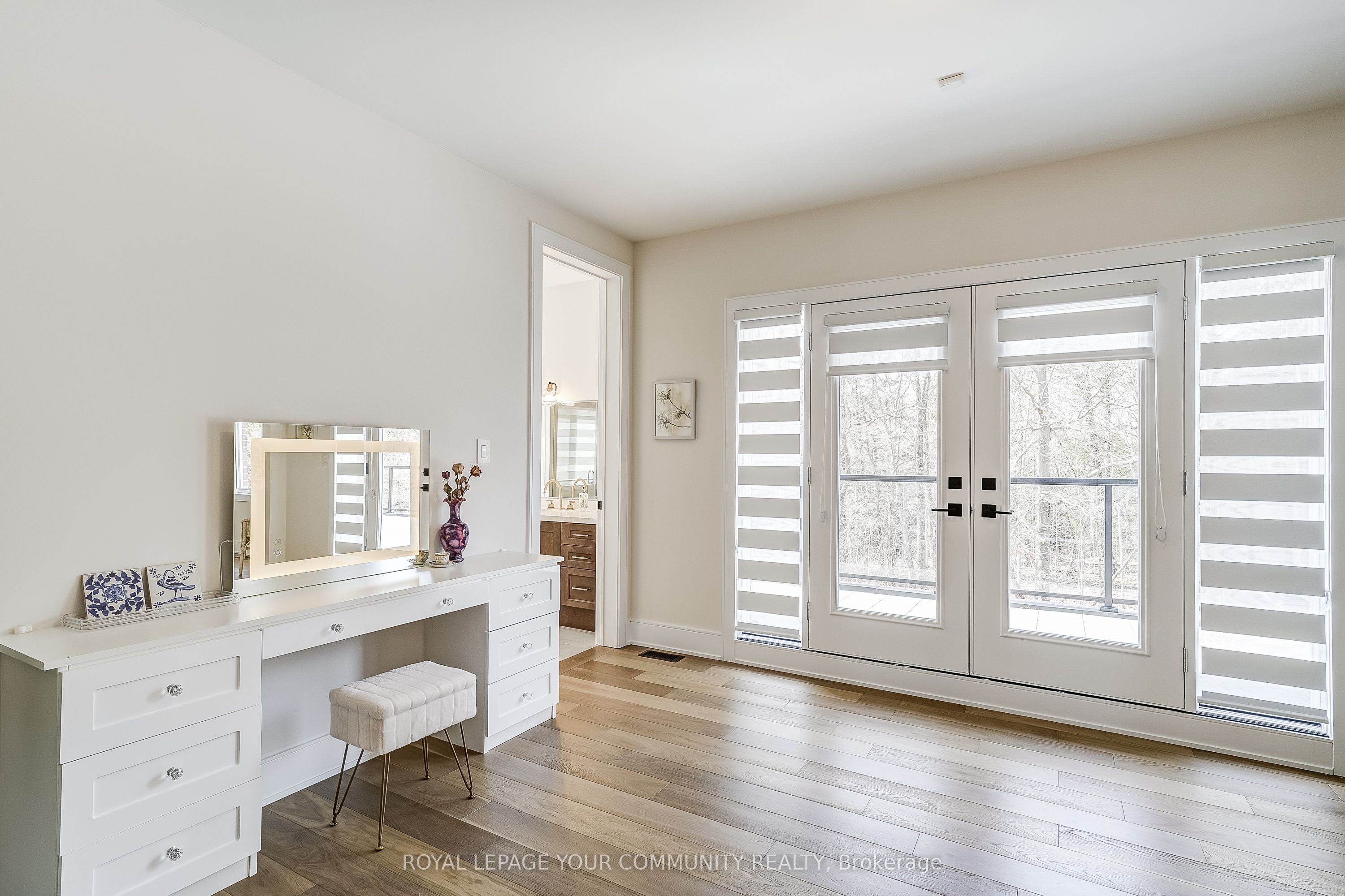 Photo 32 of 176 Farrell Road, Vaughan, Patterson — HOMEH