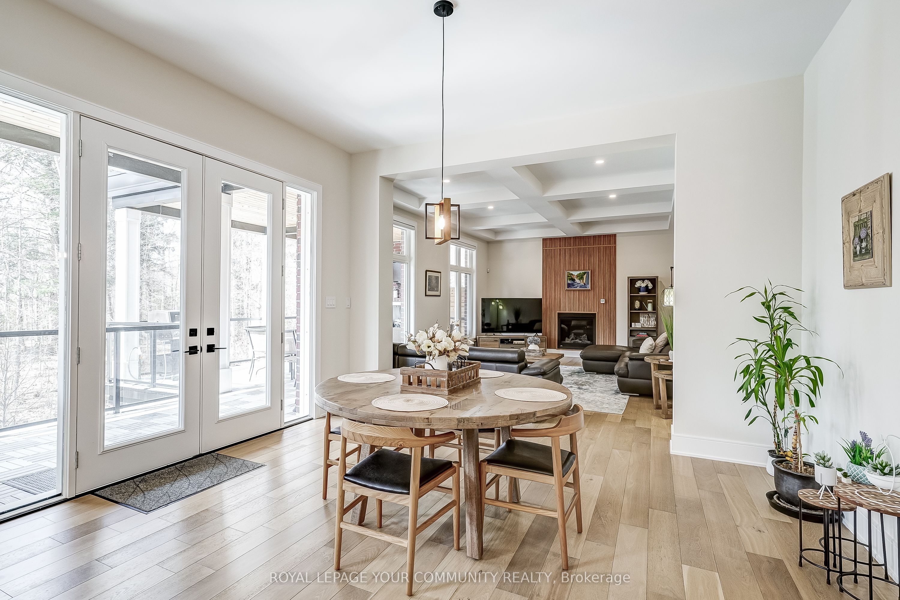 Photo 26 of 176 Farrell Road, Vaughan, Patterson — HOMEH