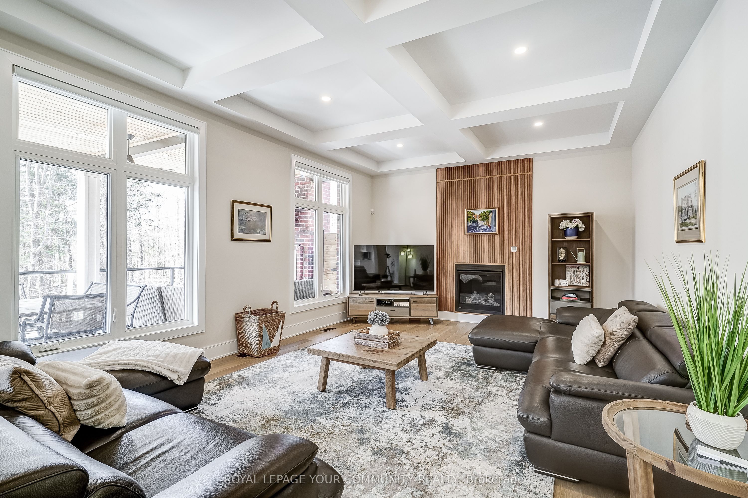 Photo 28 of 176 Farrell Road, Vaughan, Patterson — HOMEH
