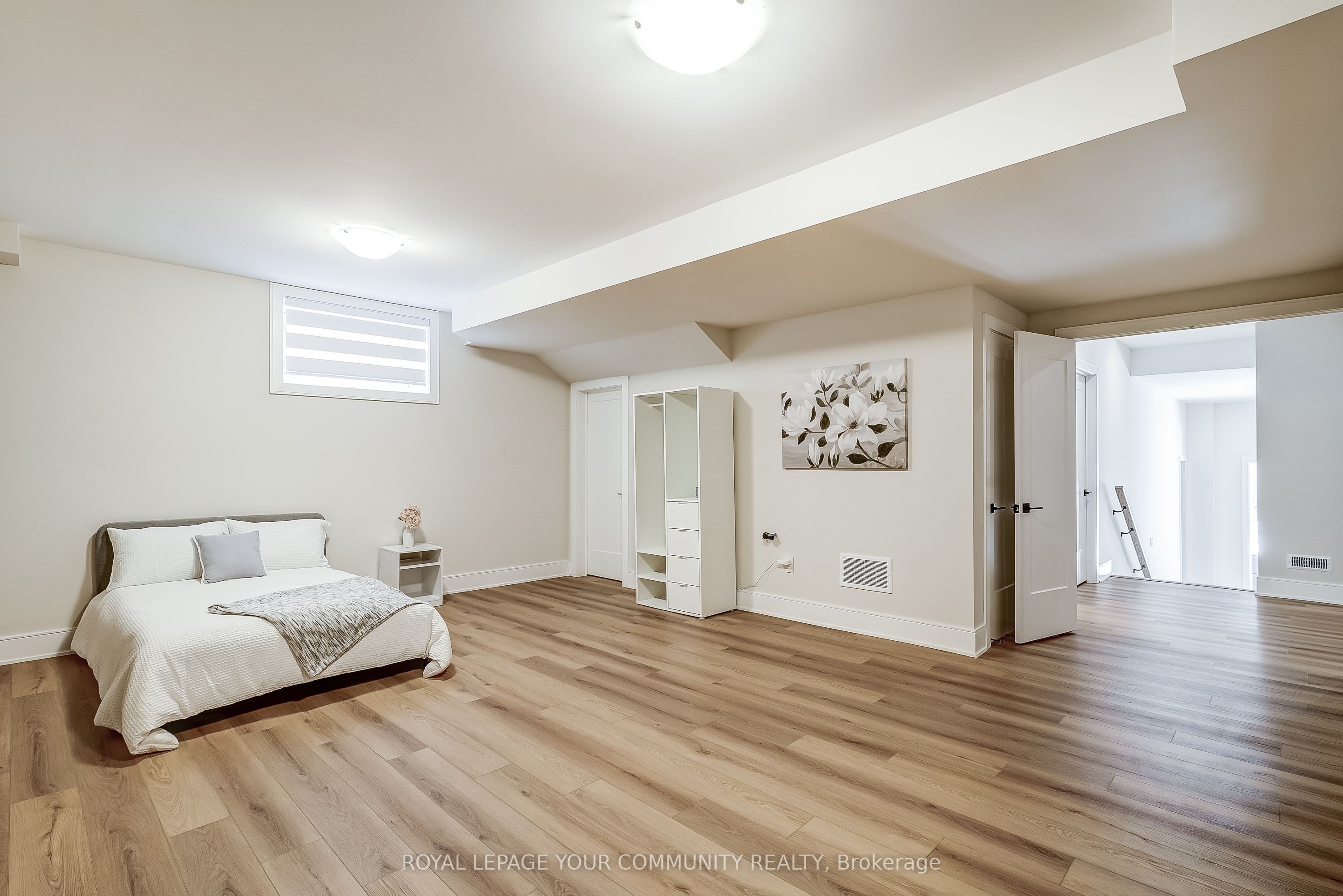 Photo 45 of 176 Farrell Road, Vaughan, Patterson — HOMEH
