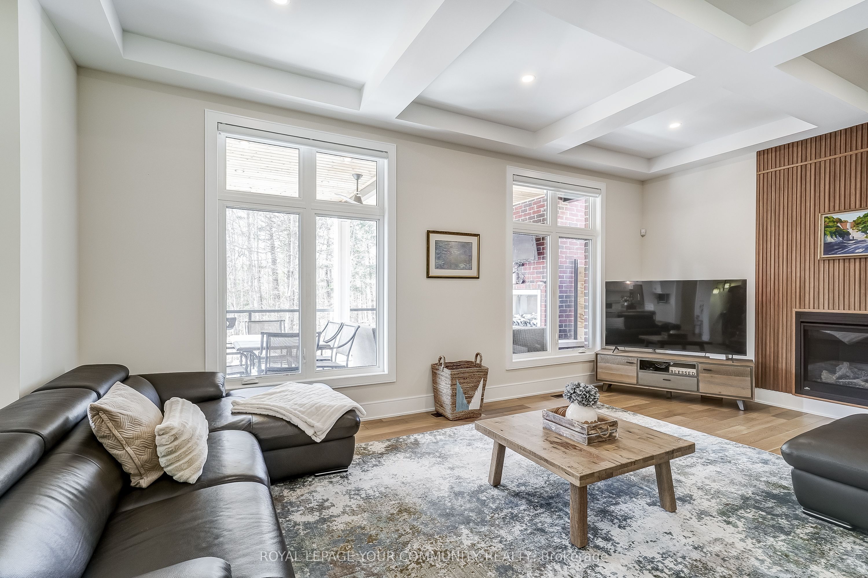 Photo 29 of 176 Farrell Road, Vaughan, Patterson — HOMEH