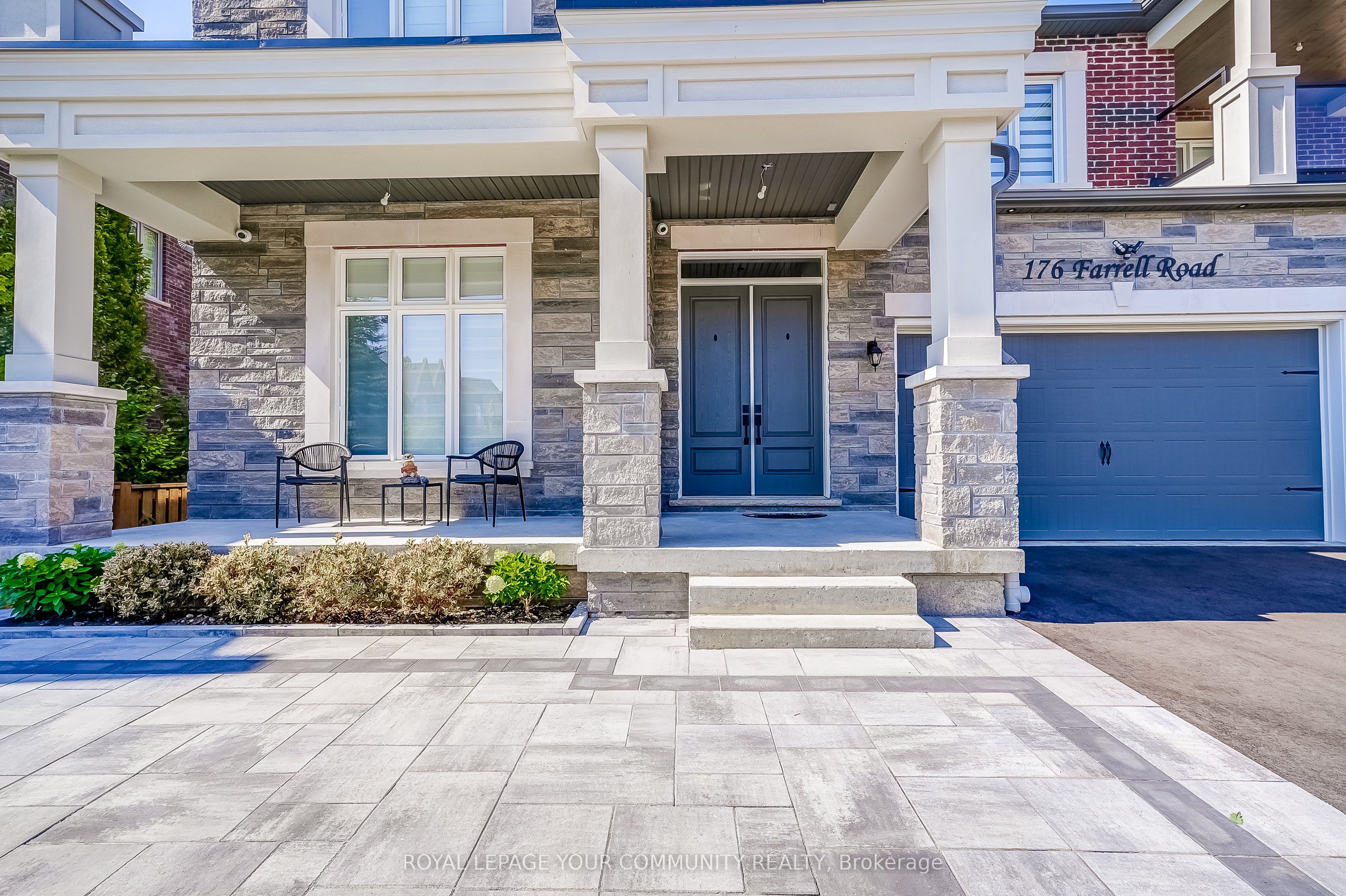 Photo 2 of 176 Farrell Road, Vaughan, Patterson — HOMEH