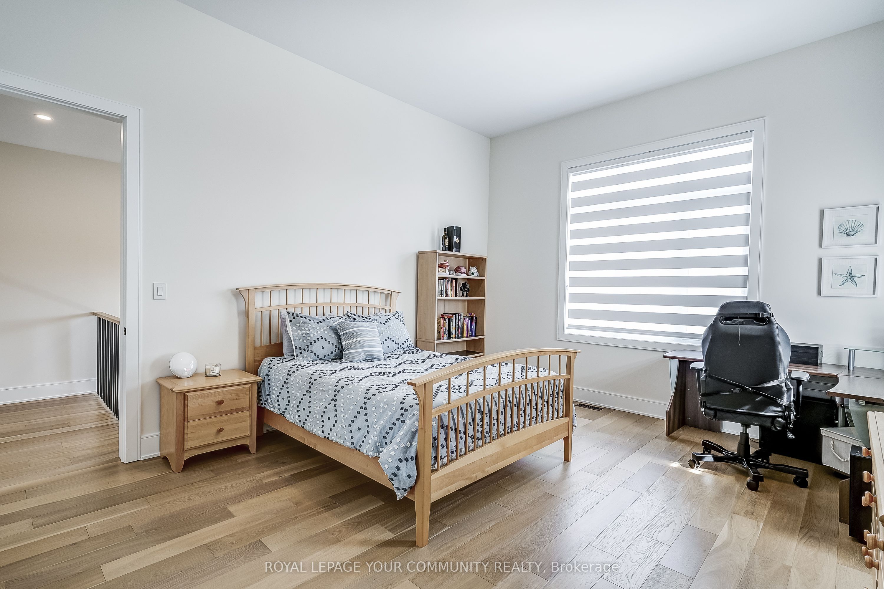 Photo 40 of 176 Farrell Road, Vaughan, Patterson — HOMEH