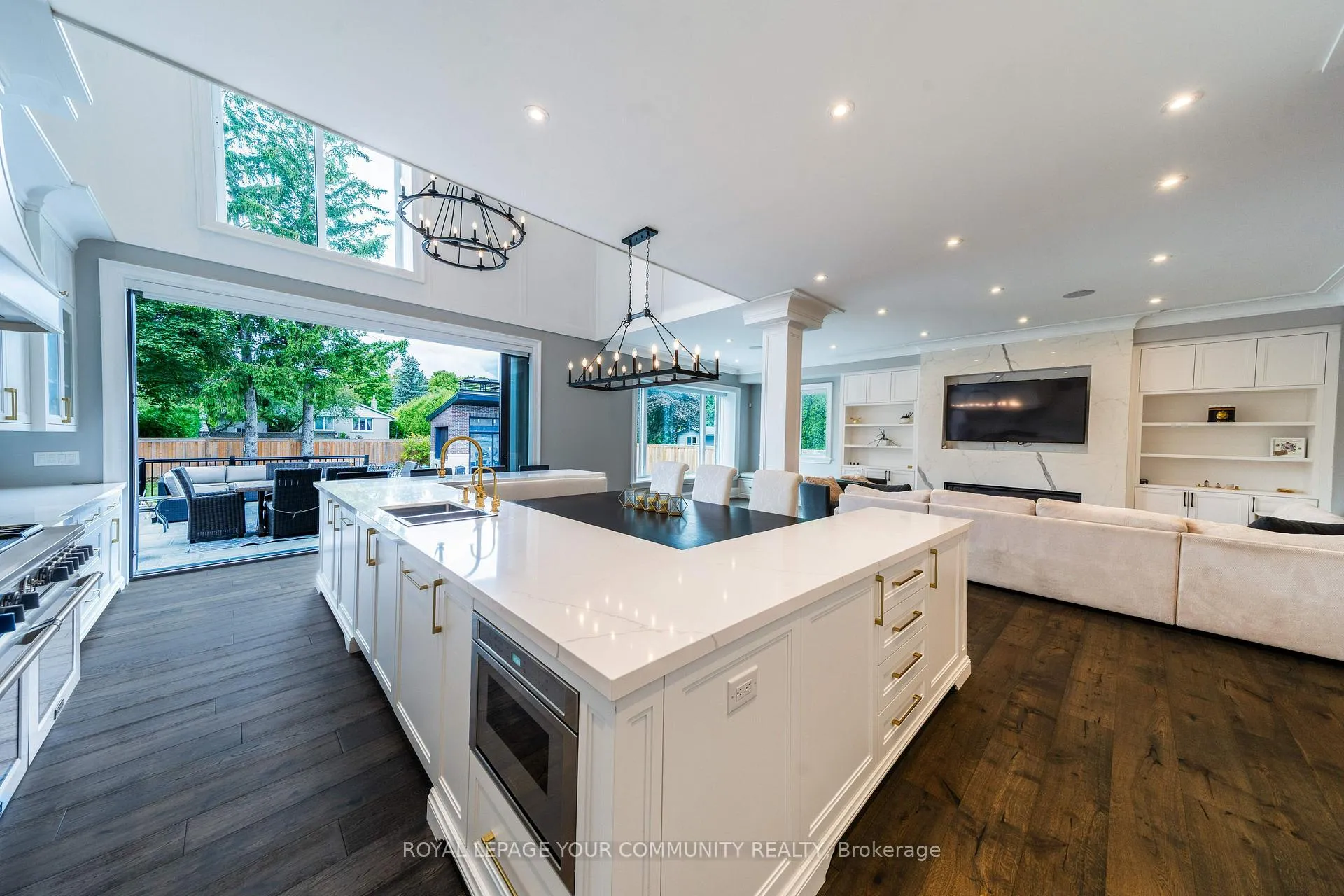 Photo 9 of 38 Galsworthy Drive, Markham, Bullock — HOMEH