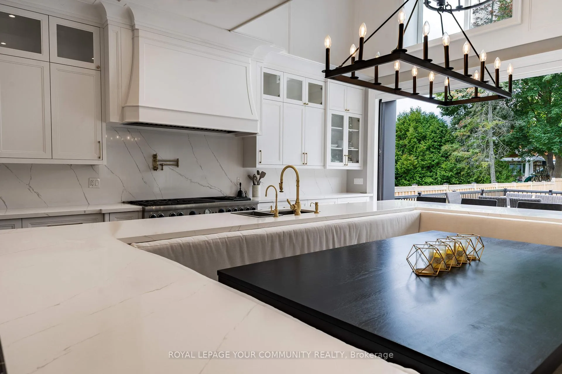 Photo 14 of 38 Galsworthy Drive, Markham, Bullock — HOMEH