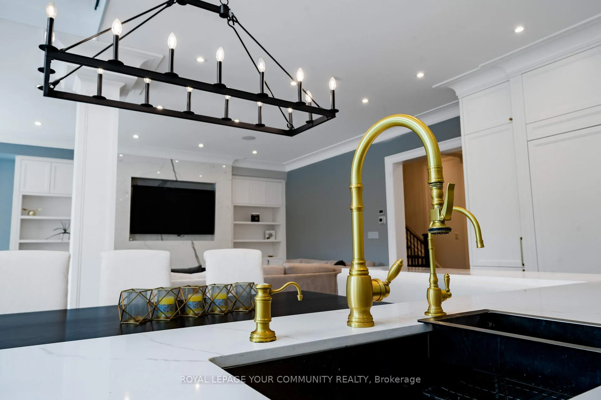 Photo 15 of 38 Galsworthy Drive, Markham, Bullock — HOMEH