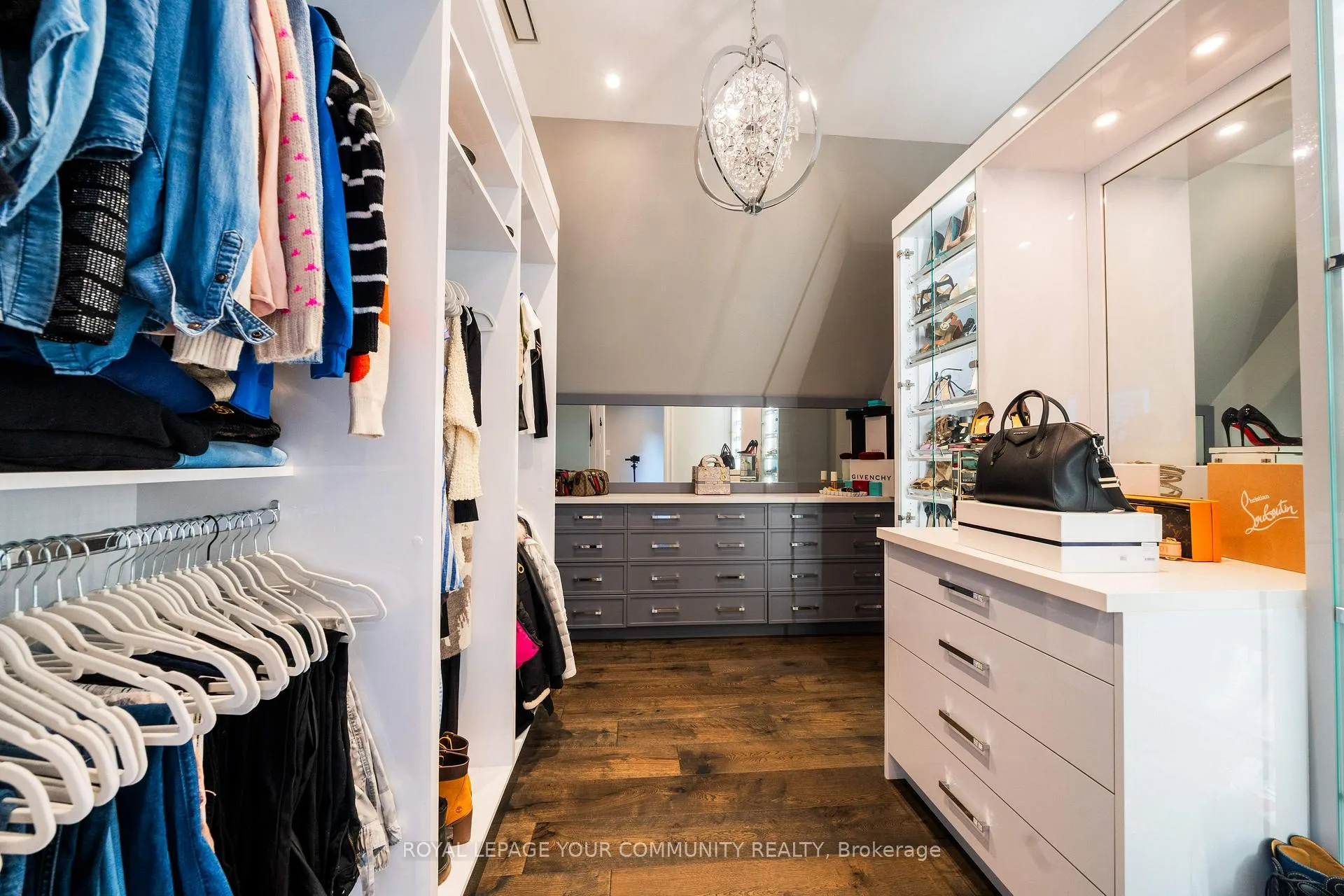 Photo 19 of 38 Galsworthy Drive, Markham, Bullock — HOMEH