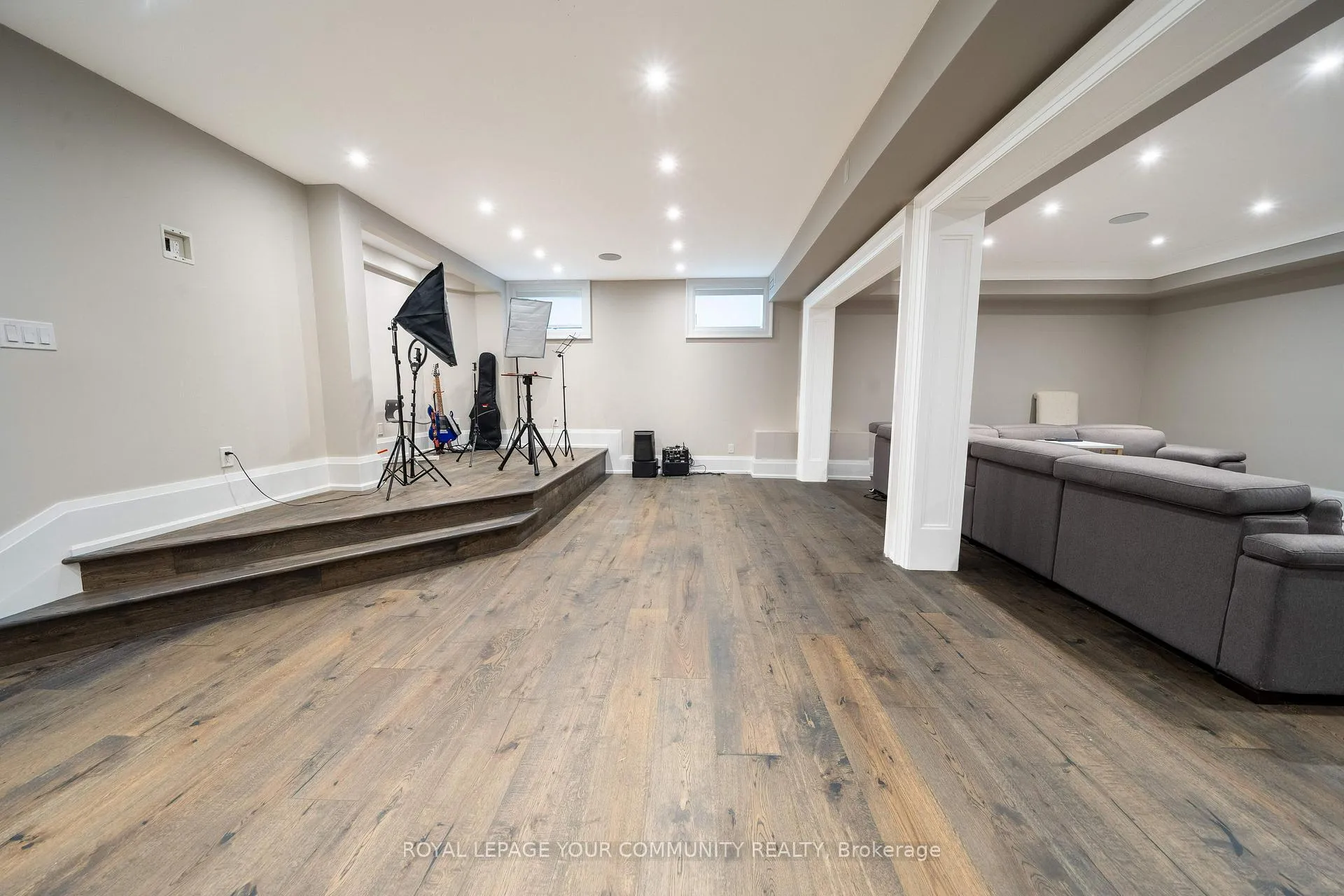 Photo 33 of 38 Galsworthy Drive, Markham, Bullock — HOMEH