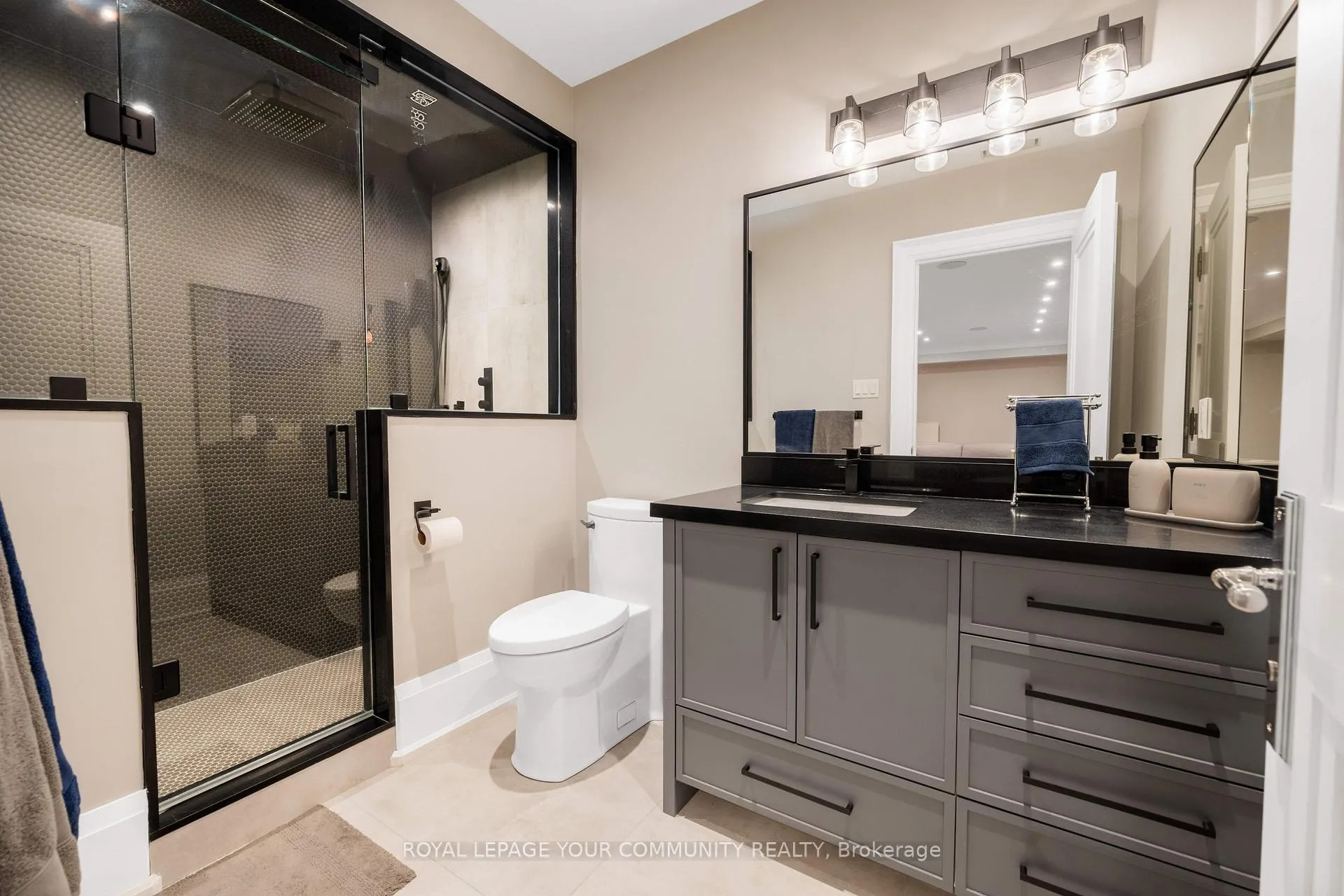 Photo 40 of 38 Galsworthy Drive, Markham, Bullock — HOMEH