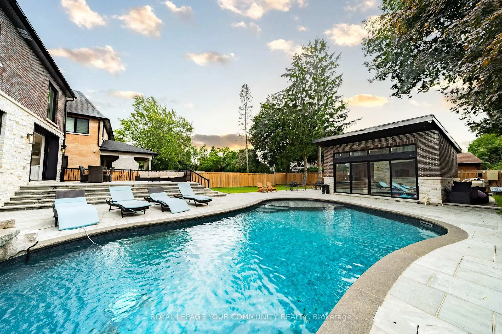 Photo 44 of 38 Galsworthy Drive, Markham, Bullock — HOMEH
