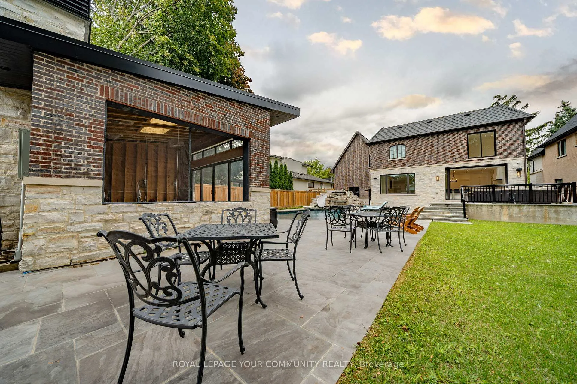 Photo 45 of 38 Galsworthy Drive, Markham, Bullock — HOMEH