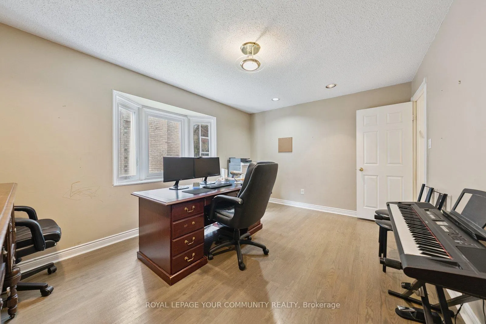 Photo 18 of 35 Lunau Lane, Markham, Aileen-Willowbrook — HOMEH