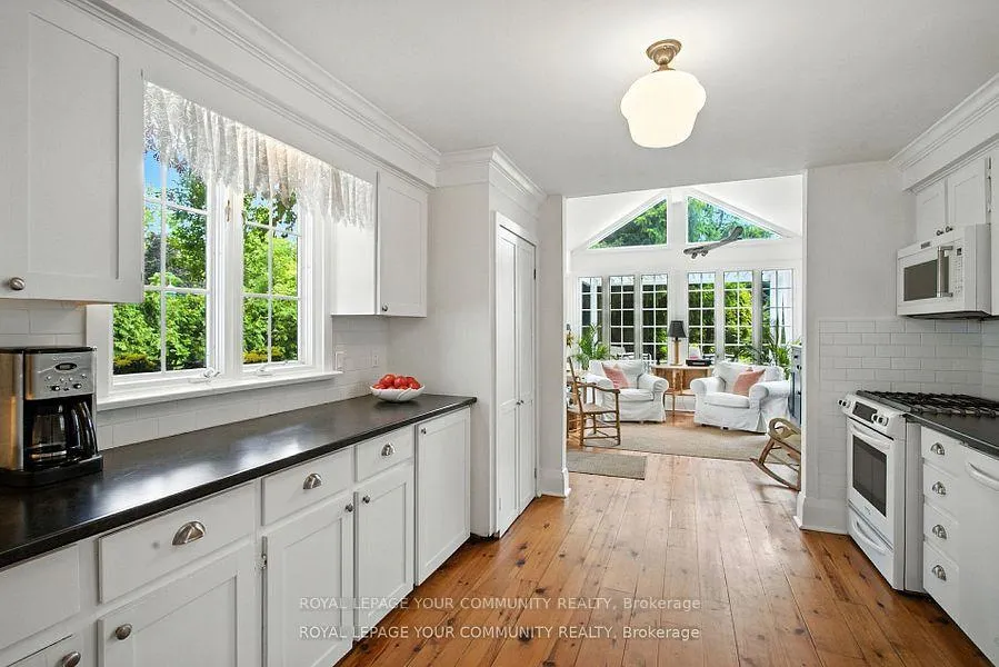 Photo 15 of 39 Colborne Street, Markham, Thornhill — HOMEH