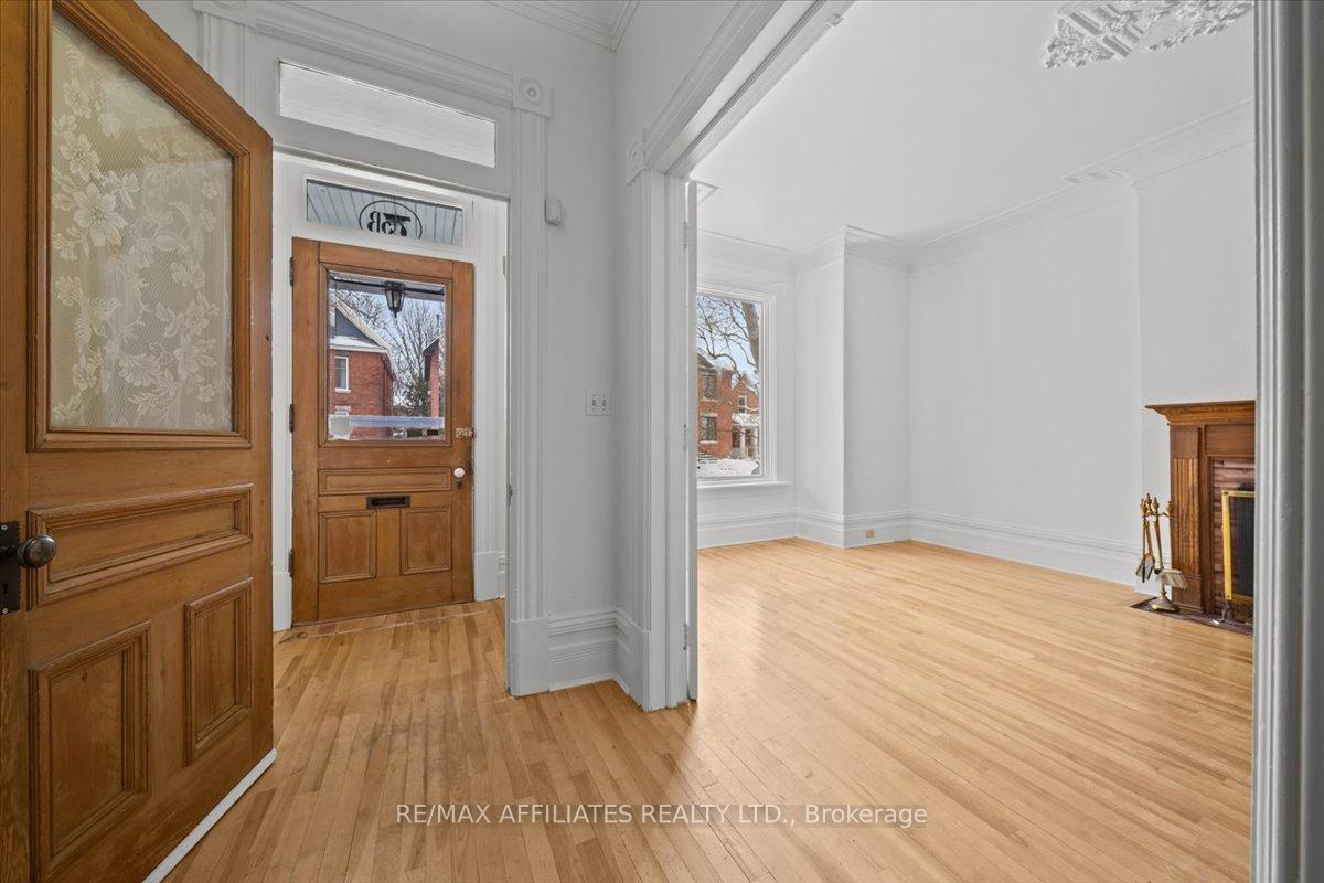 Photo 3 of 73B Second Avenue, Ottawa, Glebe — HOMEH