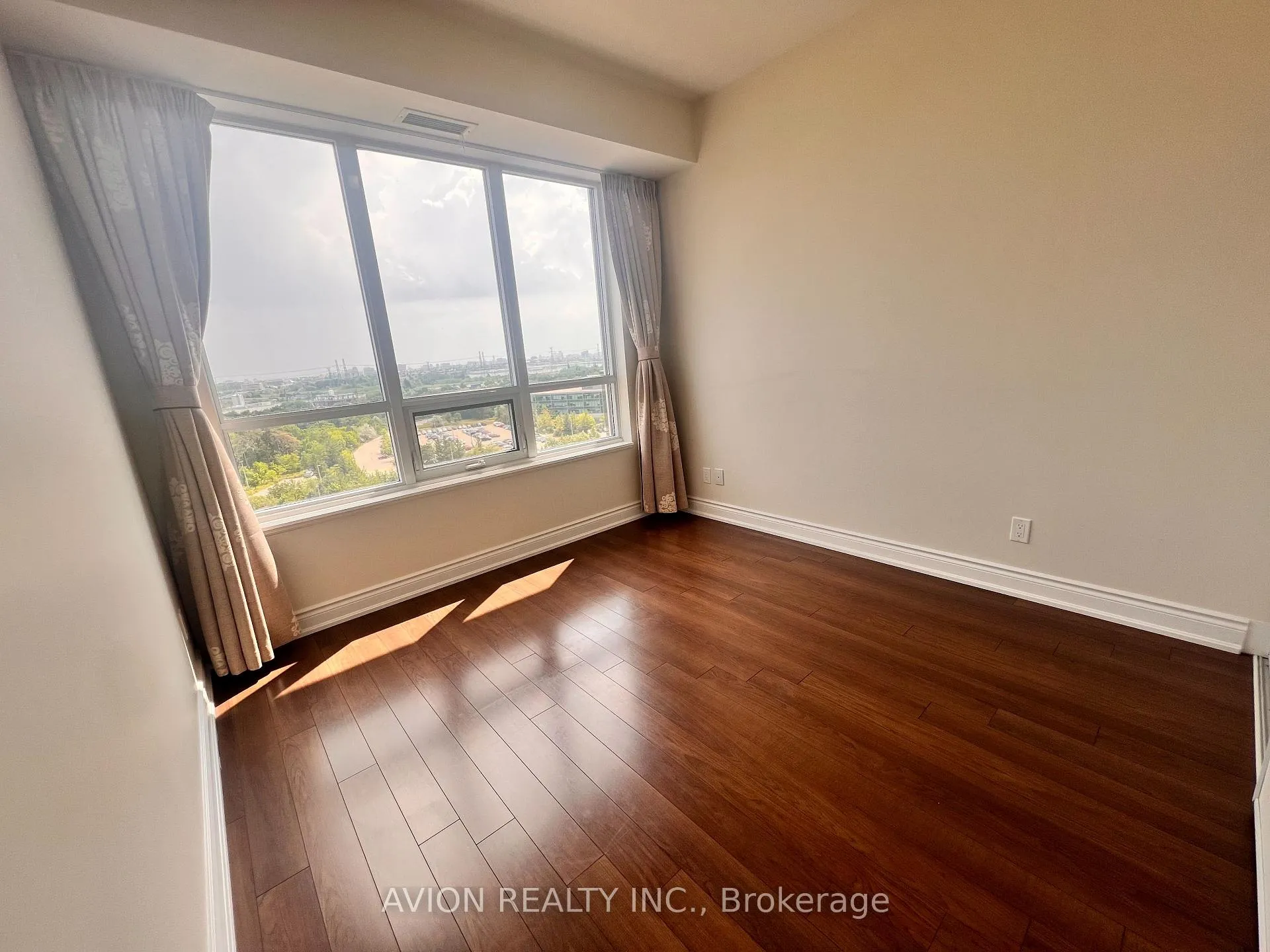 Photo 15 of Unit B1207, 99 South Town Centre Boulevard, Markham, Unionville — HOMEH