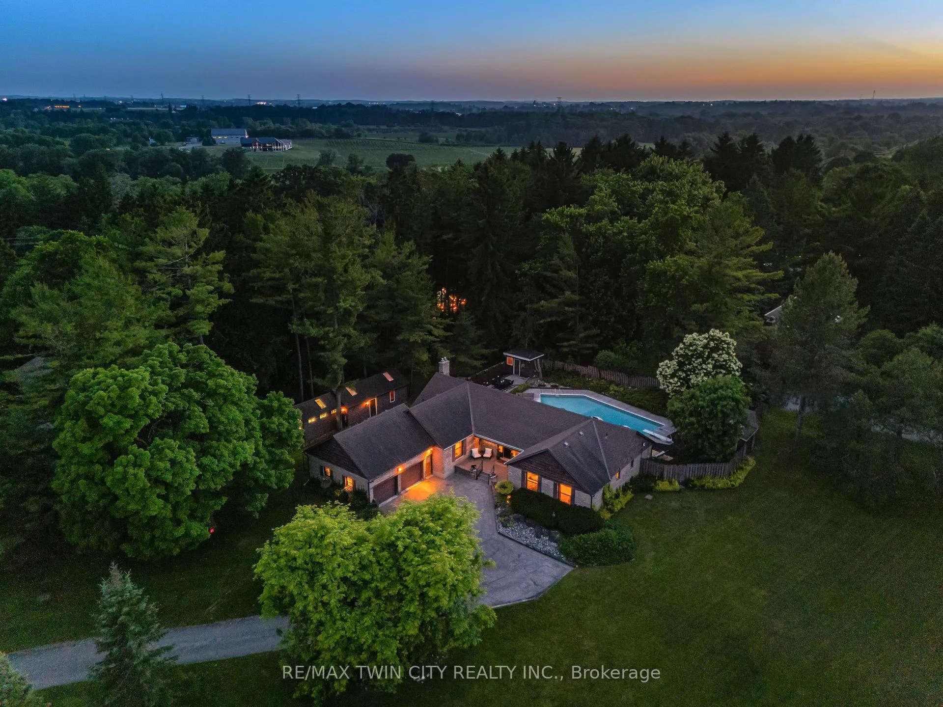 Photo 2 of 105 Grandview Drive, Woolwich — HOMEH