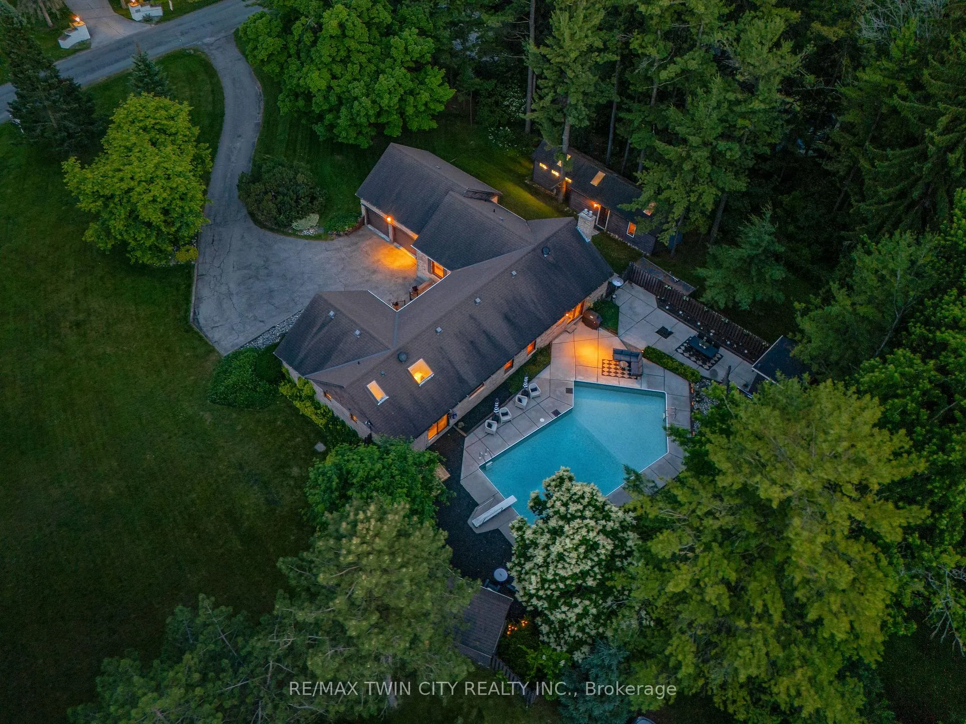 Photo 5 of 105 Grandview Drive, Woolwich — HOMEH