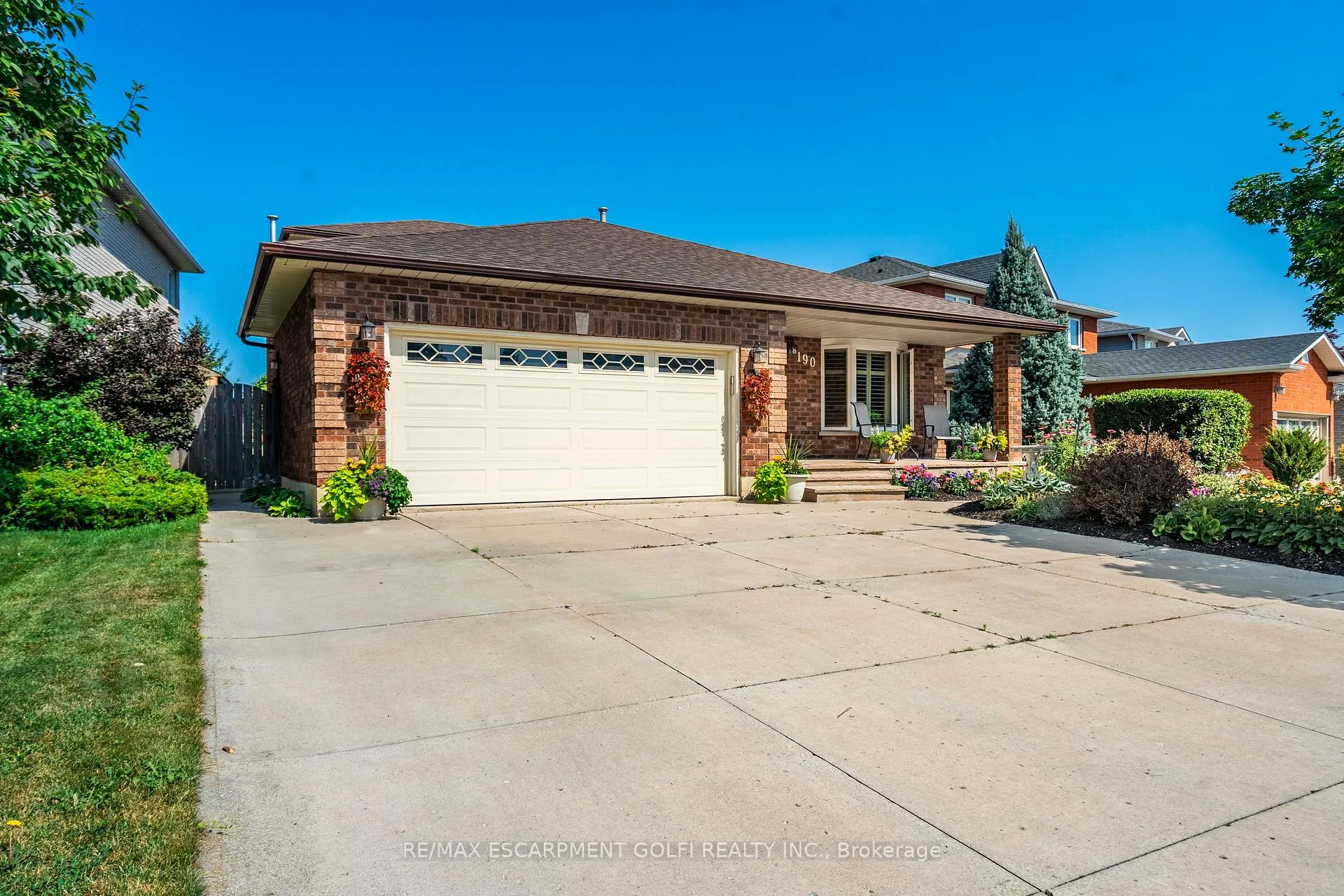 Photo 2 of 190 Brigade Drive, Hamilton, Barnstown — HOMEH