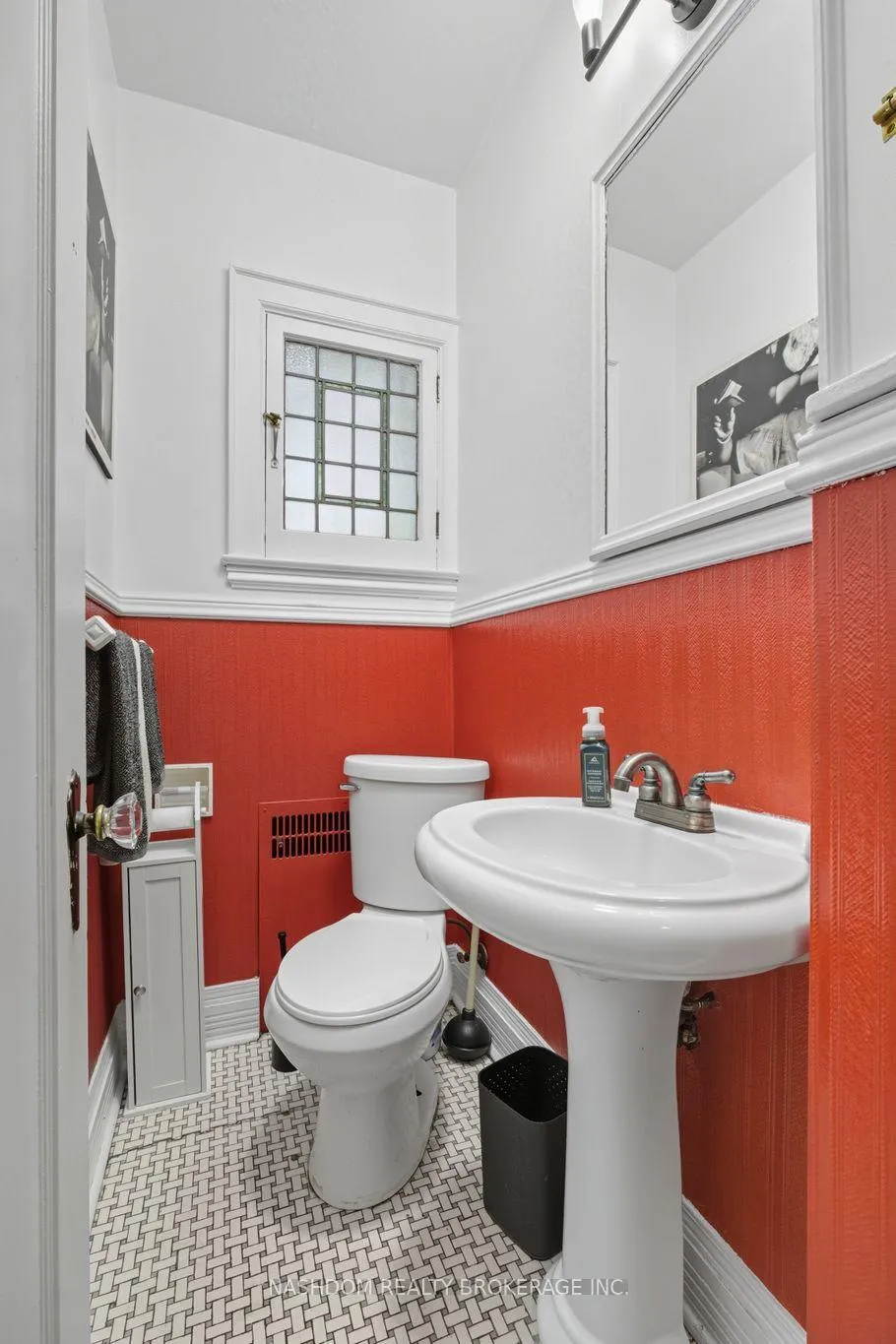 Photo 16 of 151 Delaware Avenue, Hamilton, St. Clair — HOMEH