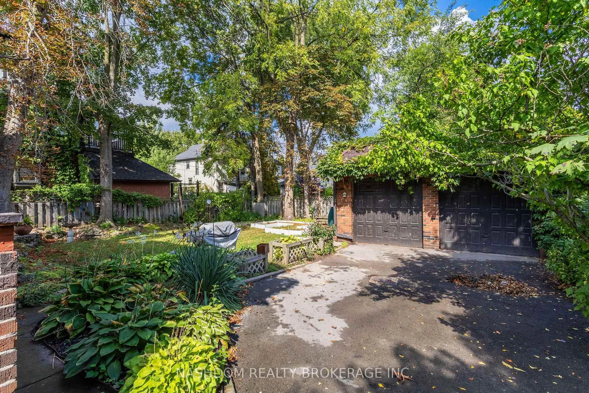 Photo 40 of 151 Delaware Avenue, Hamilton, St. Clair — HOMEH