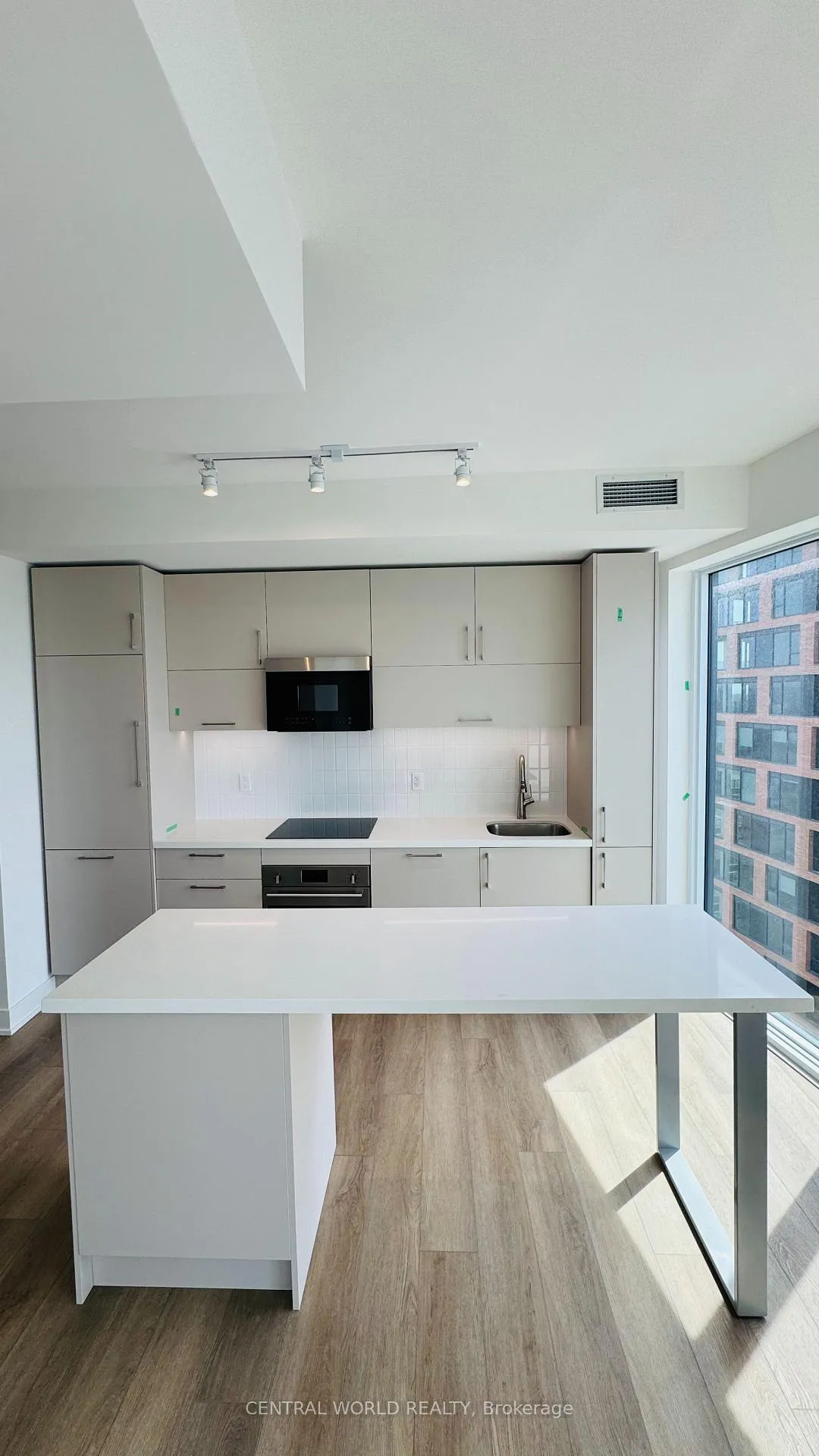 Photo 1 of Unit 2012, 56 Andre de Grasse Street, Markham, Unionville — HOMEH
