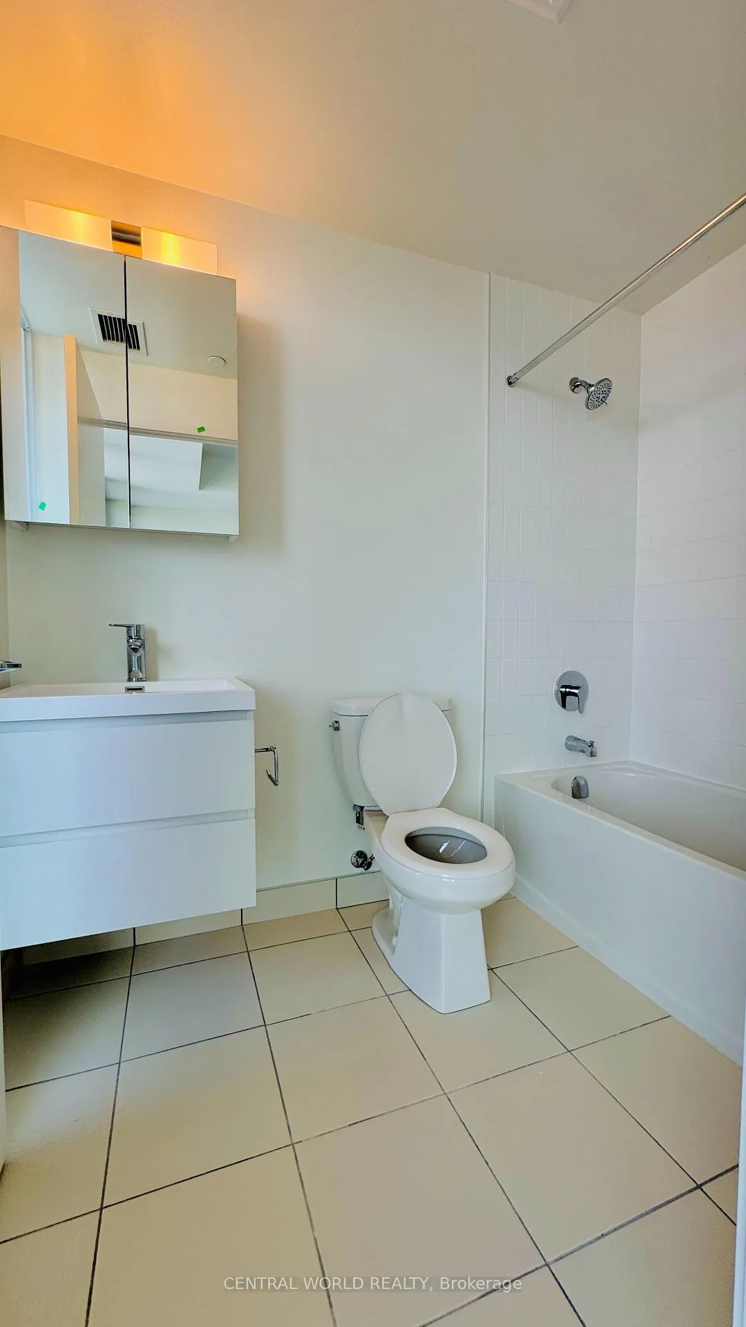 Photo 6 of Unit 2012, 56 Andre de Grasse Street, Markham, Unionville — HOMEH