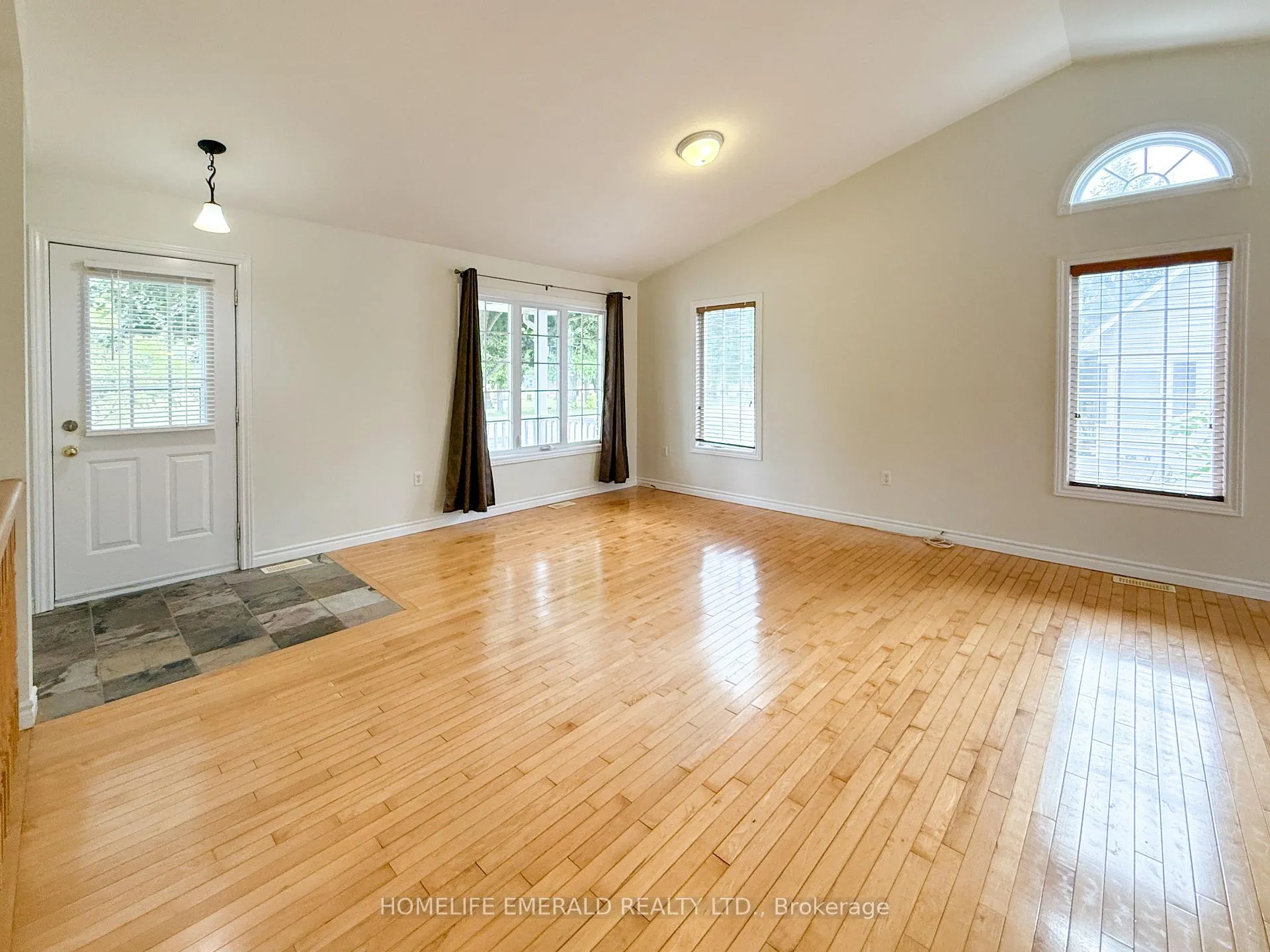 Photo 20 of 65 Vernon Street, Essa, Angus — HOMEH