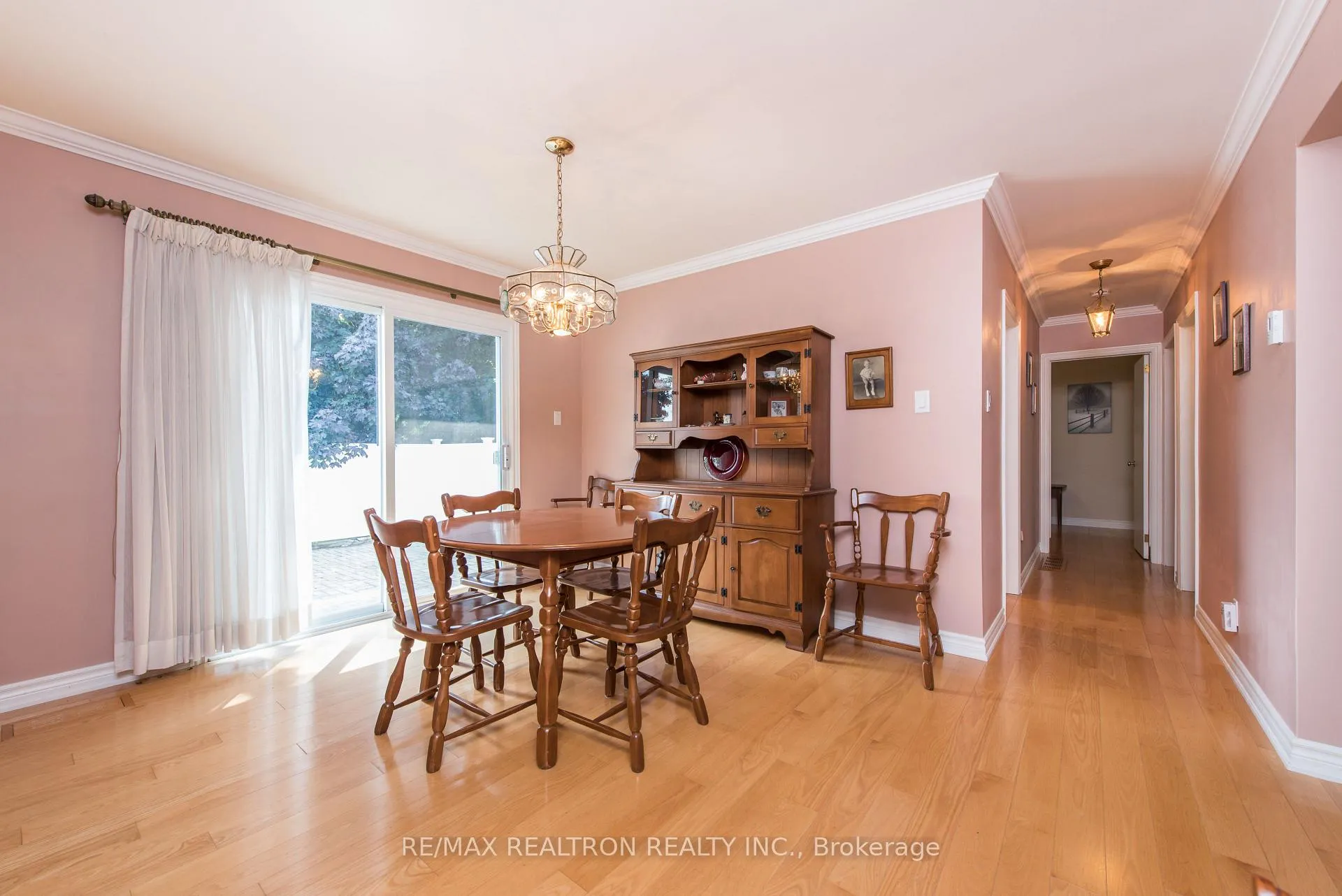 Photo 7 of 41 Downey Avenue, New Tecumseth, Alliston — HOMEH