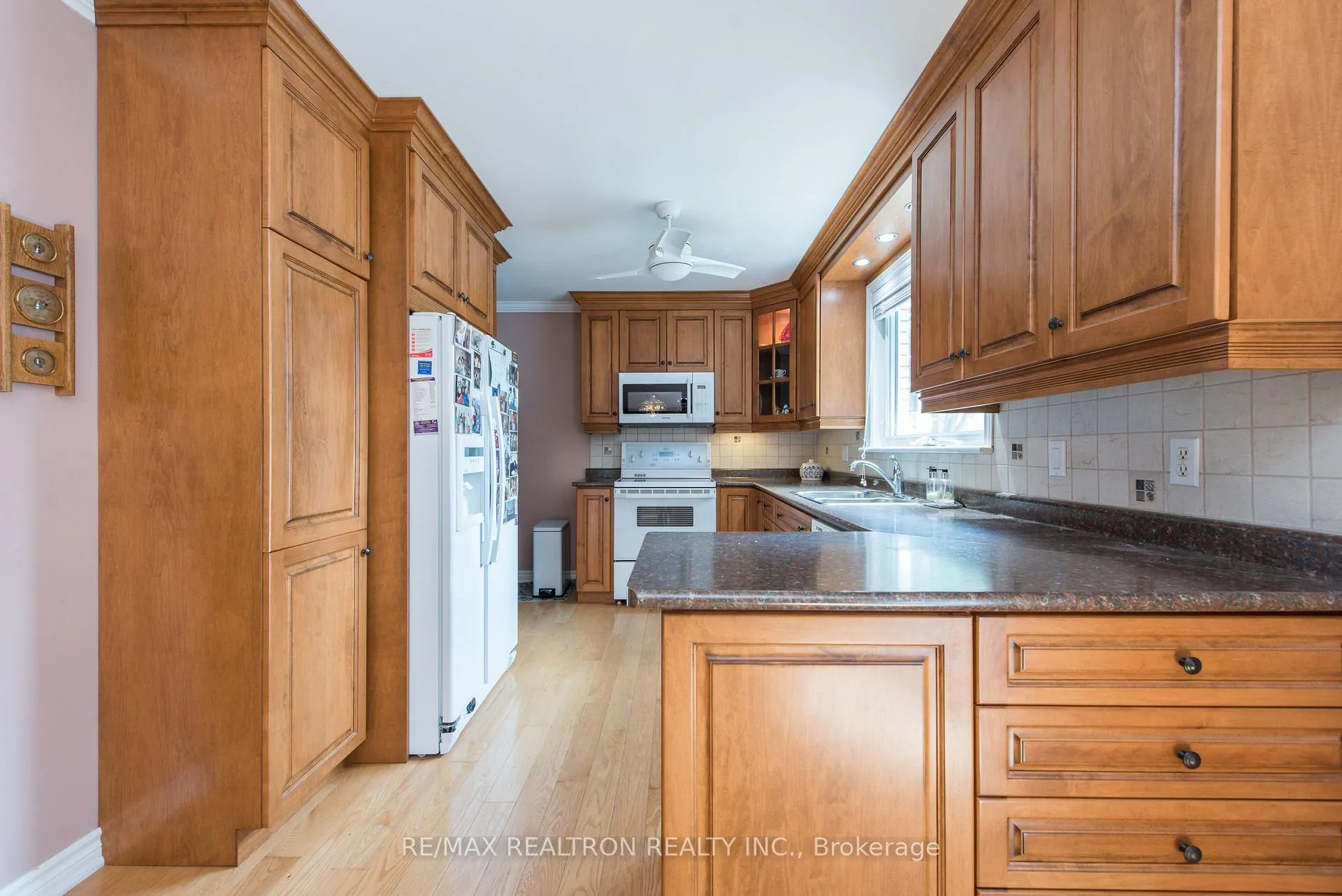 Photo 9 of 41 Downey Avenue, New Tecumseth, Alliston — HOMEH