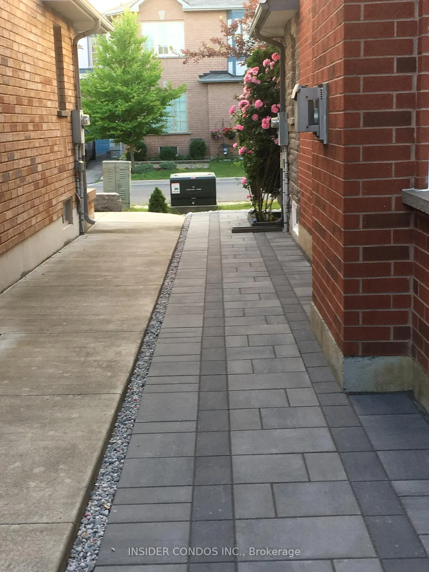 Photo 25 of 126 Pinedale Gate, Vaughan, East Woodbridge — HOMEH
