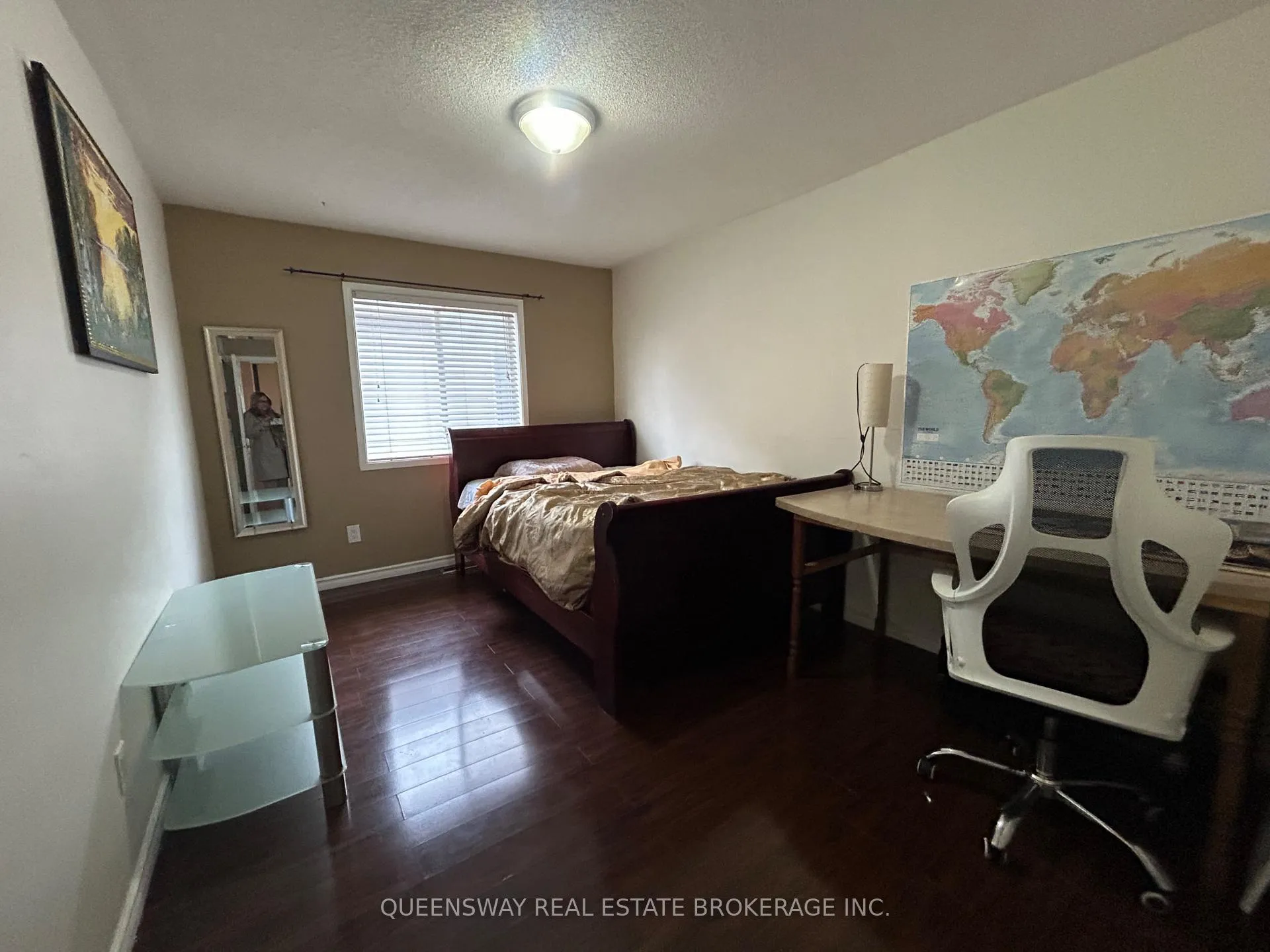 Photo 15 of 23 Robert Attersley Drive E, Whitby, Taunton North — HOMEH