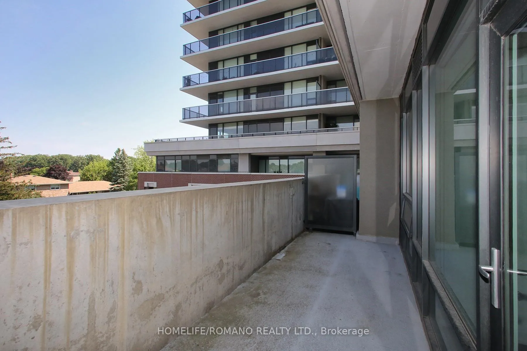 Photo 14 of Unit 305, 4800 Highway 7, Vaughan, East Woodbridge — HOMEH