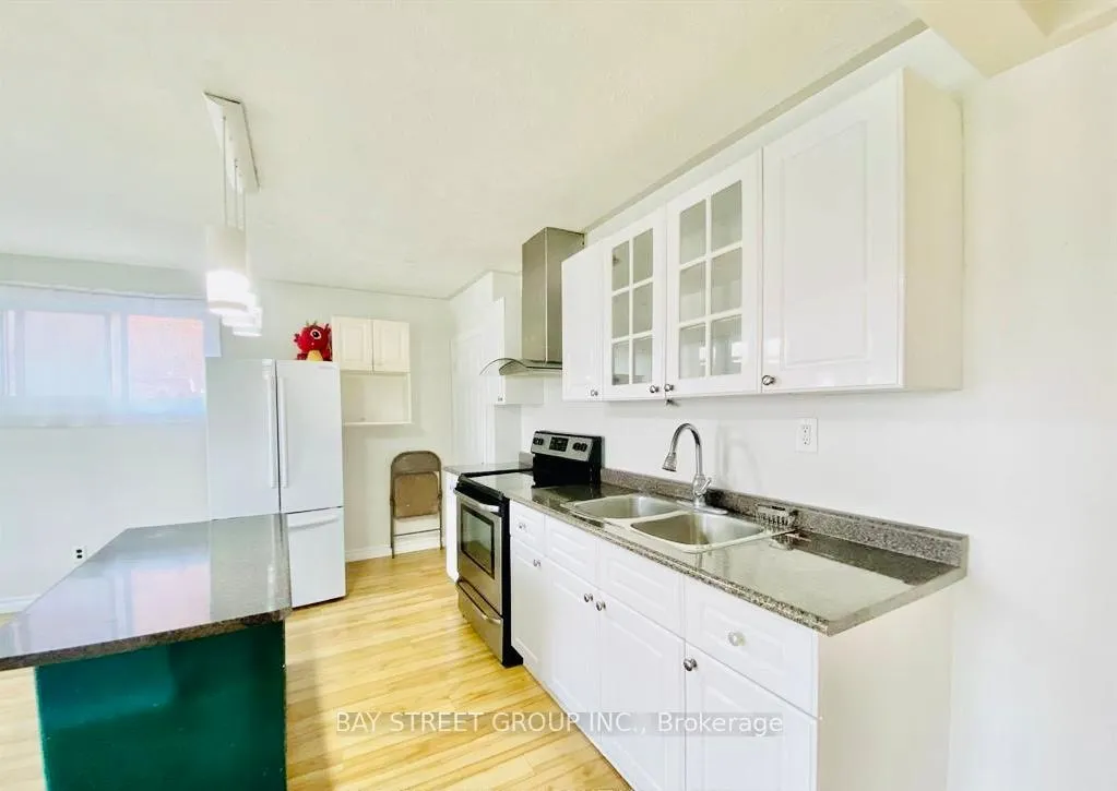 Photo 6 of Unit Main, 128 Stevenson Road S, Oshawa, Vanier — HOMEH