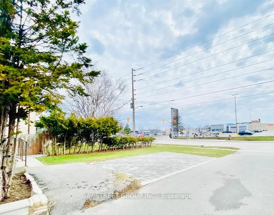 Photo 13 of Unit Main, 128 Stevenson Road S, Oshawa, Vanier — HOMEH