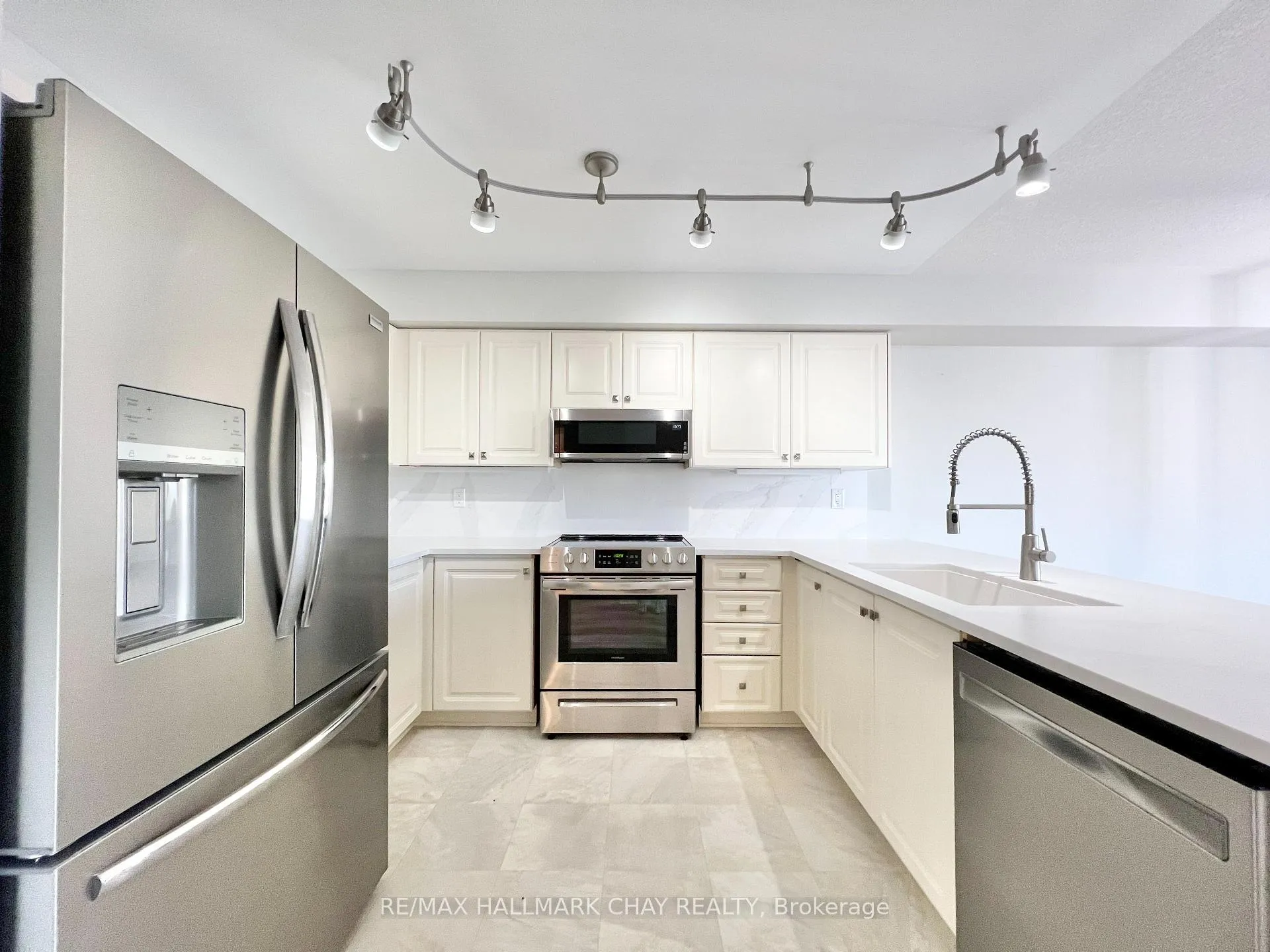 Photo 8 of Unit 3C, 194 River Road E, Wasaga Beach — HOMEH