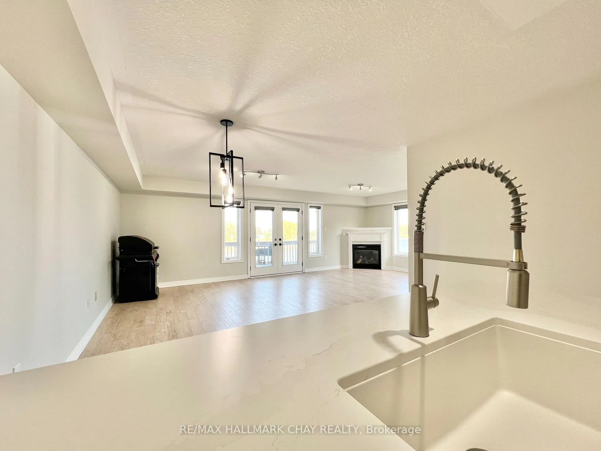 Photo 10 of Unit 3C, 194 River Road E, Wasaga Beach — HOMEH