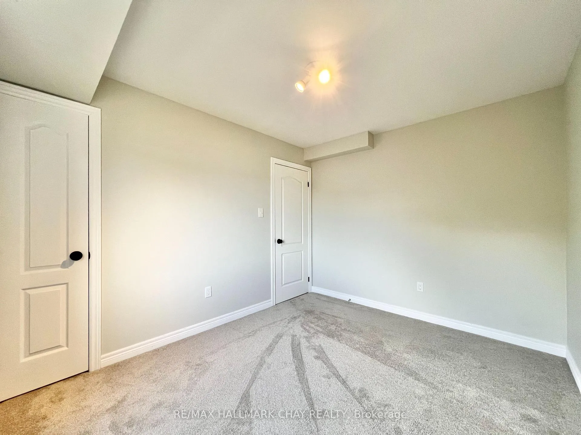 Photo 23 of Unit 3C, 194 River Road E, Wasaga Beach — HOMEH