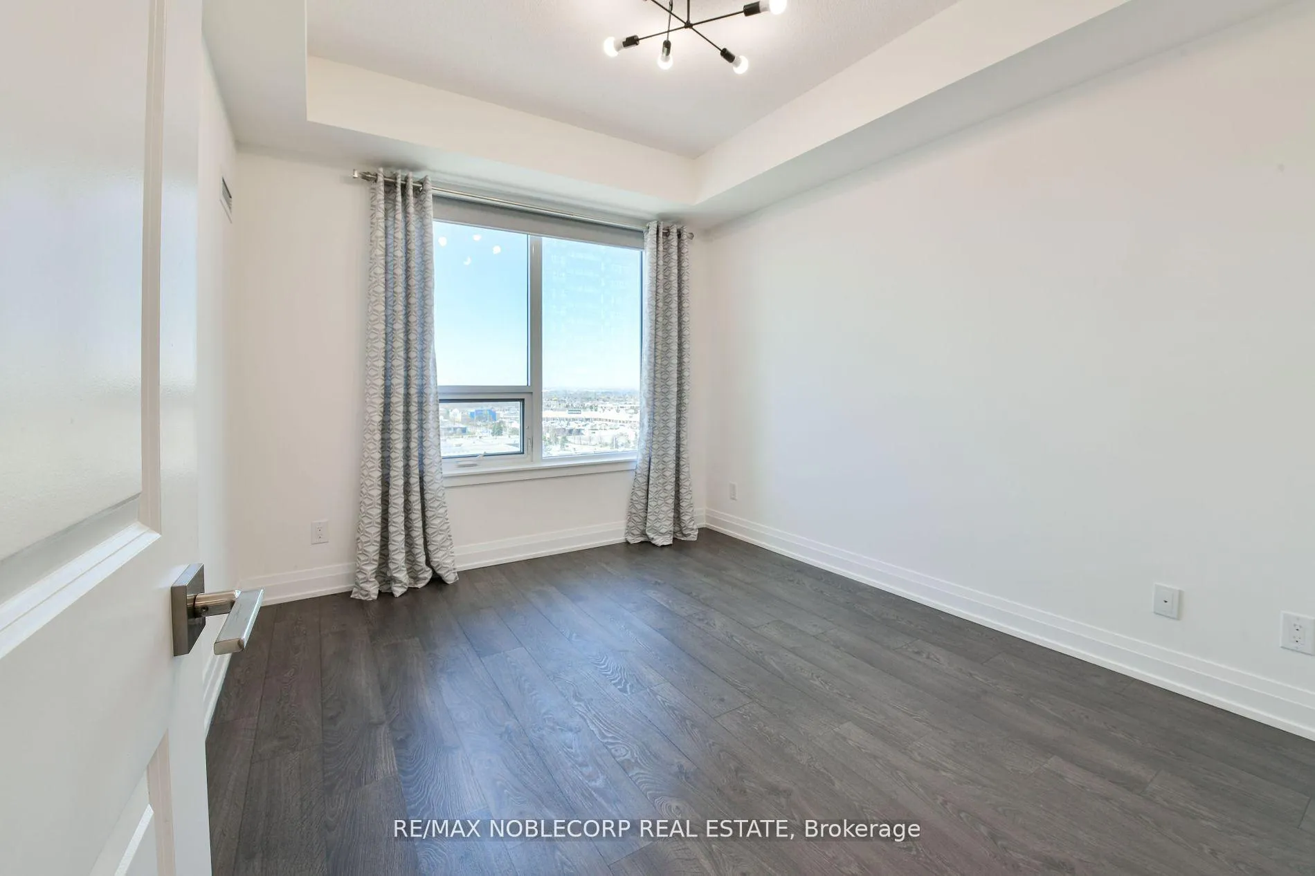 Photo 16 of Unit 1007, 3700 Highway 7 W, Vaughan, Vaughan Corporate Centre — HOMEH