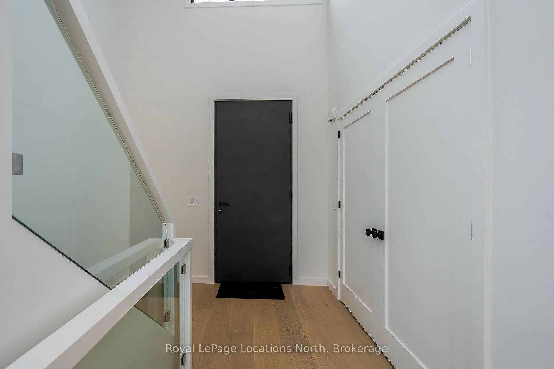Photo 5 of 18 Melville Street, Clearview, Nottawa — HOMEH