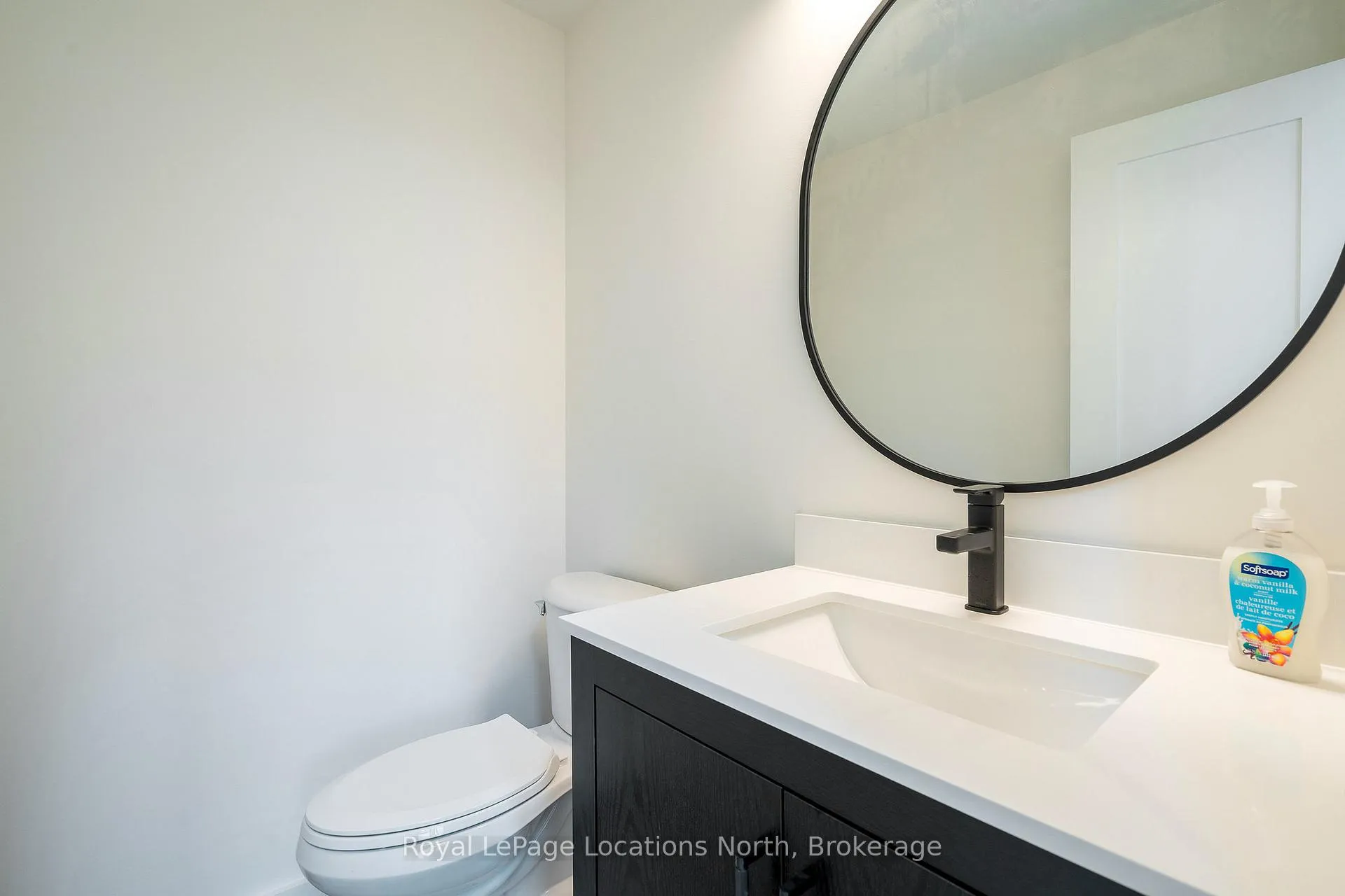 Photo 20 of 18 Melville Street, Clearview, Nottawa — HOMEH