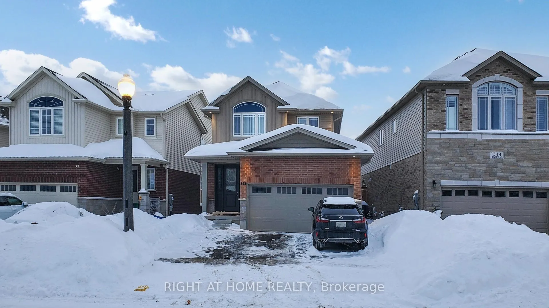 Photo 4 of 348 Rivertrail Avenue, Kitchener — HOMEH
