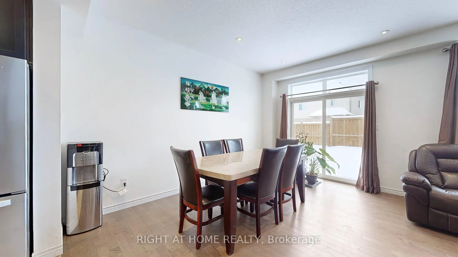 Photo 13 of 348 Rivertrail Avenue, Kitchener — HOMEH