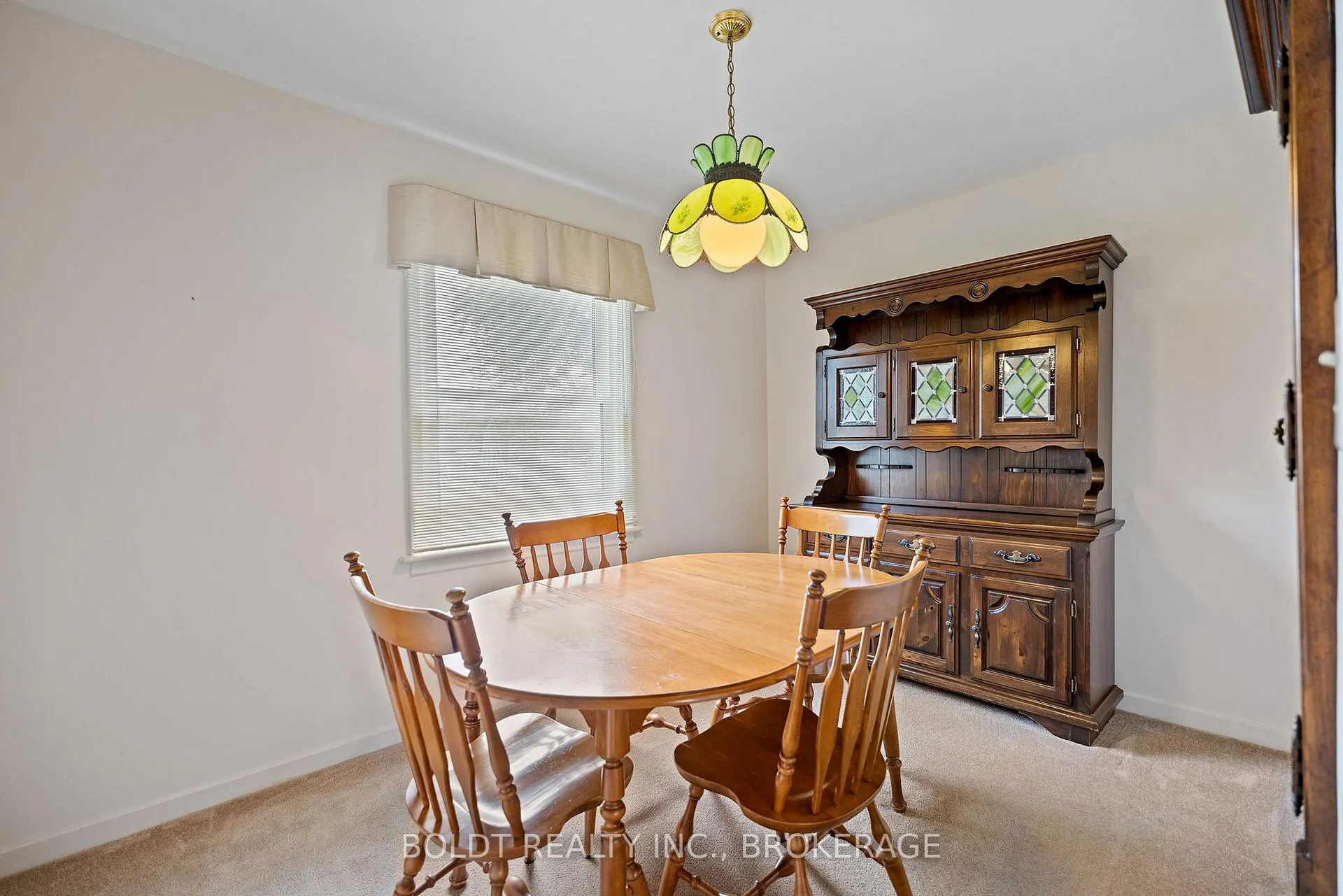Photo 12 of 73 Dunkeld Avenue, St. Catharines, Carlton/Bunting — HOMEH