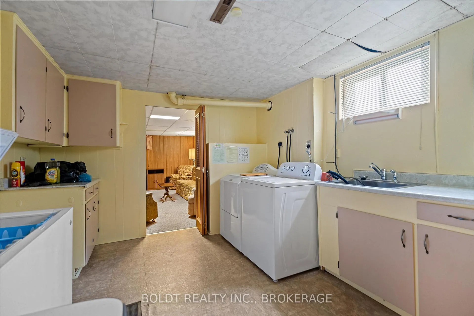Photo 19 of 73 Dunkeld Avenue, St. Catharines, Carlton/Bunting — HOMEH