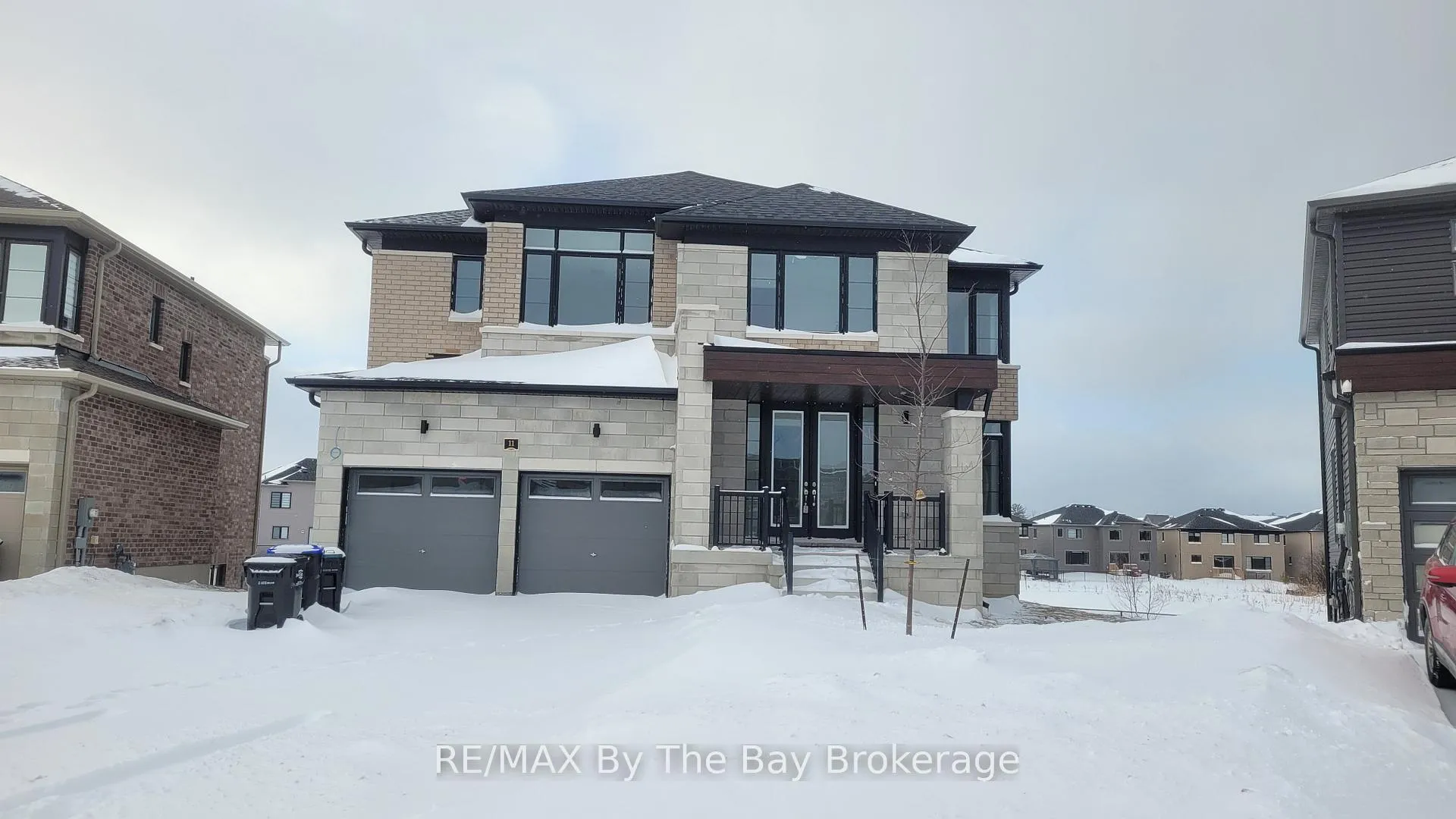 Photo 1 of 11 Del Ray Crescent, Wasaga Beach — HOMEH