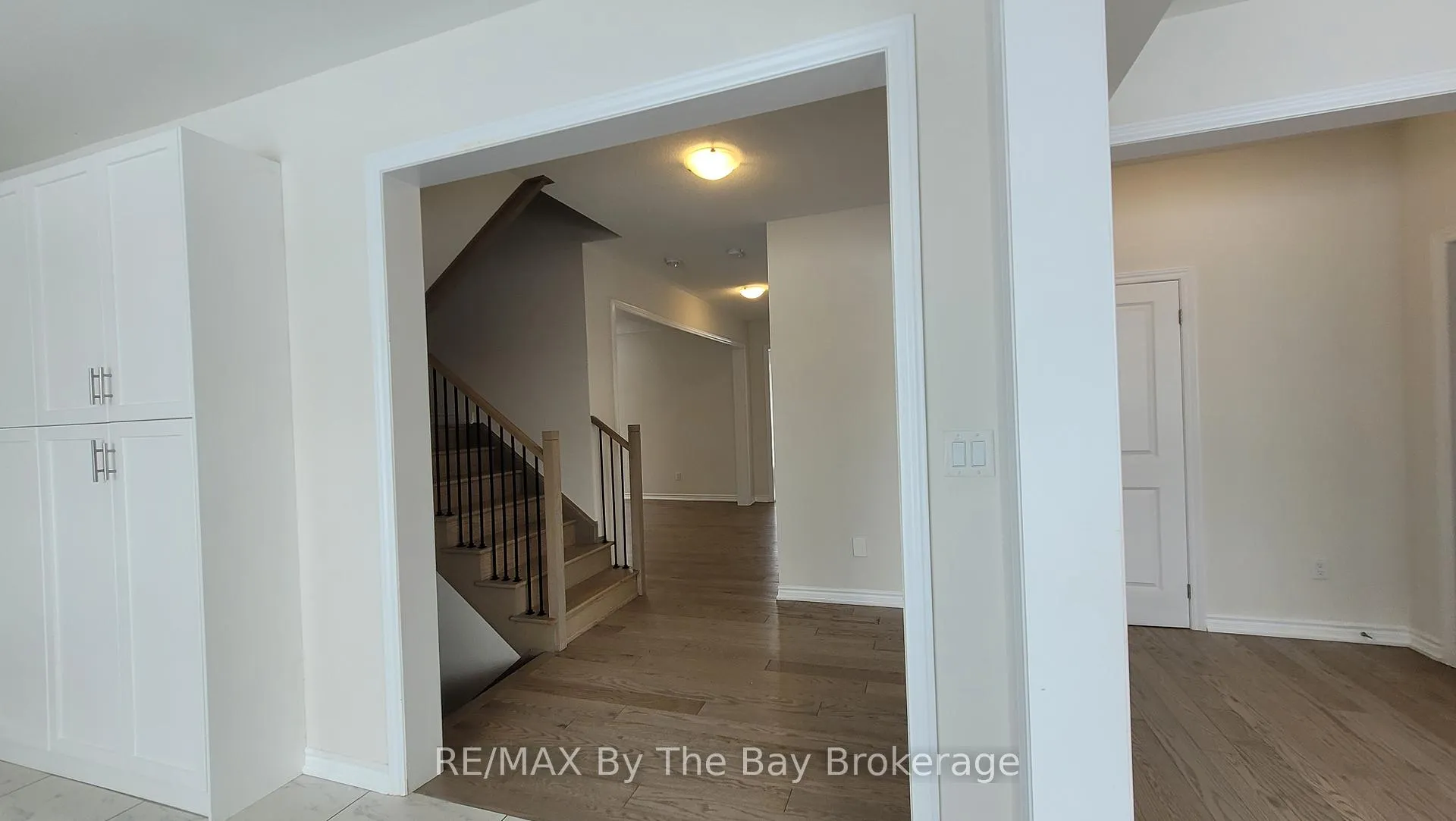 Photo 10 of 11 Del Ray Crescent, Wasaga Beach — HOMEH