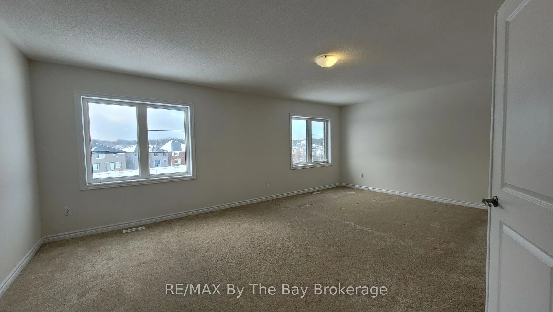 Photo 14 of 11 Del Ray Crescent, Wasaga Beach — HOMEH