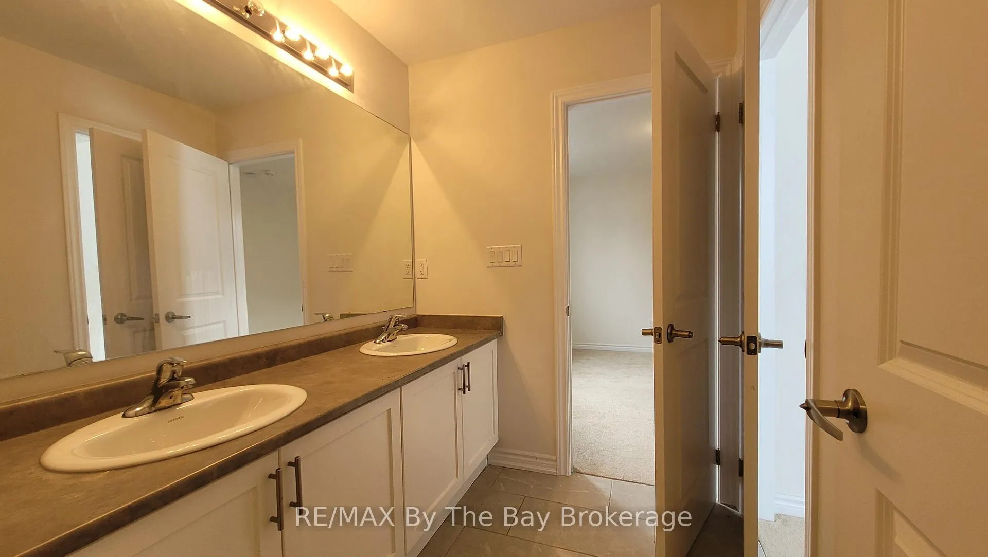 Photo 29 of 11 Del Ray Crescent, Wasaga Beach — HOMEH